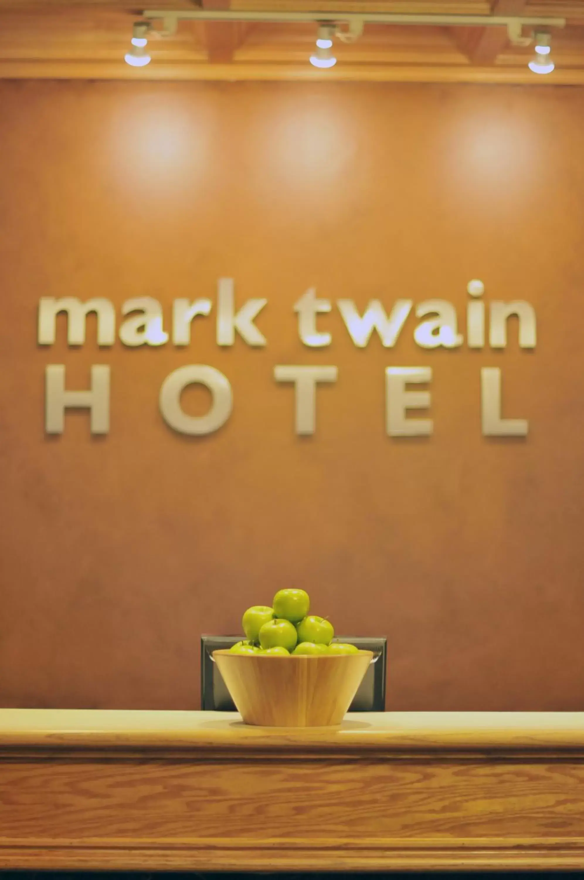 Lobby or reception in Mark Twain Hotel