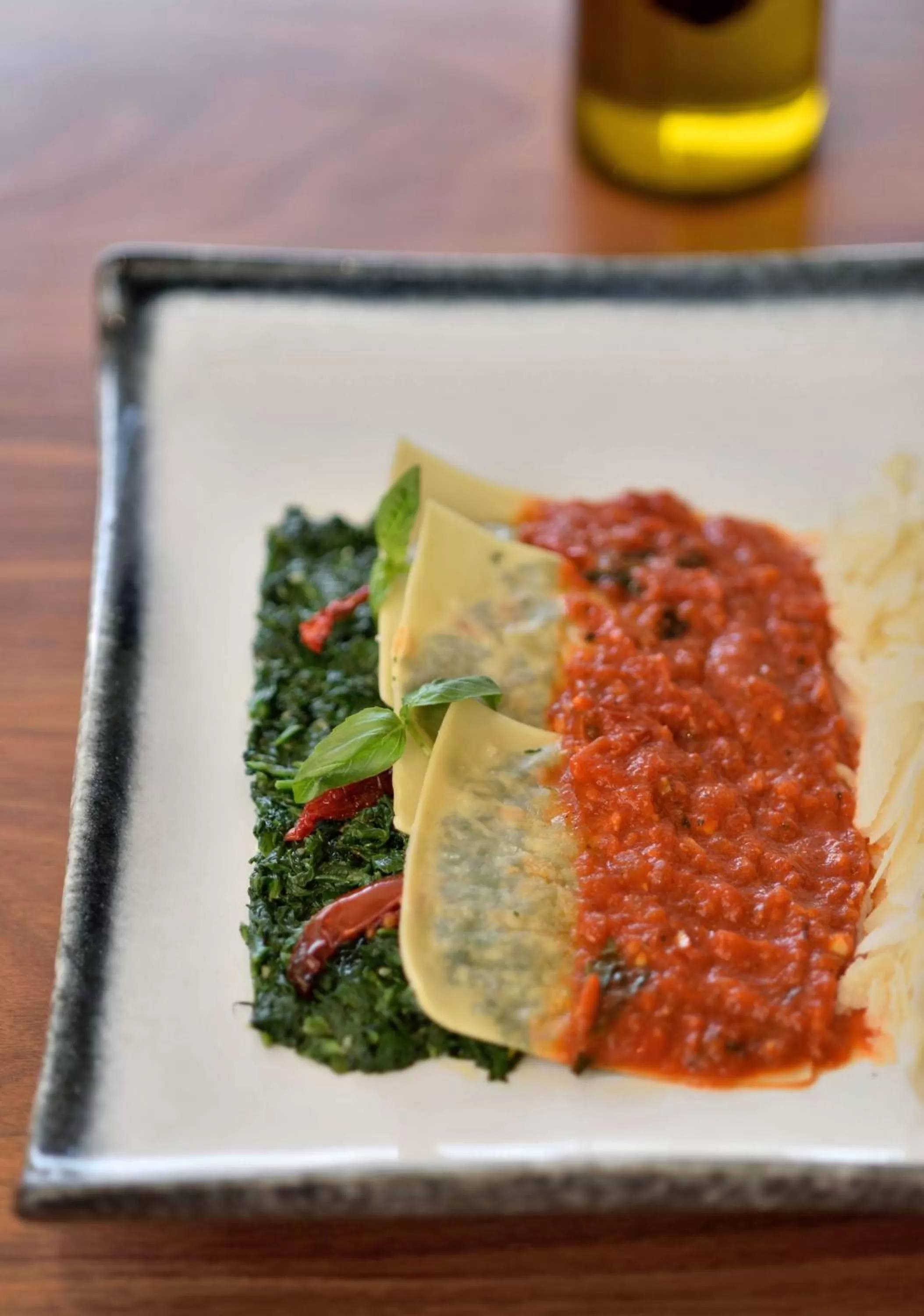 Restaurant/places to eat in Radisson Blu Faridabad