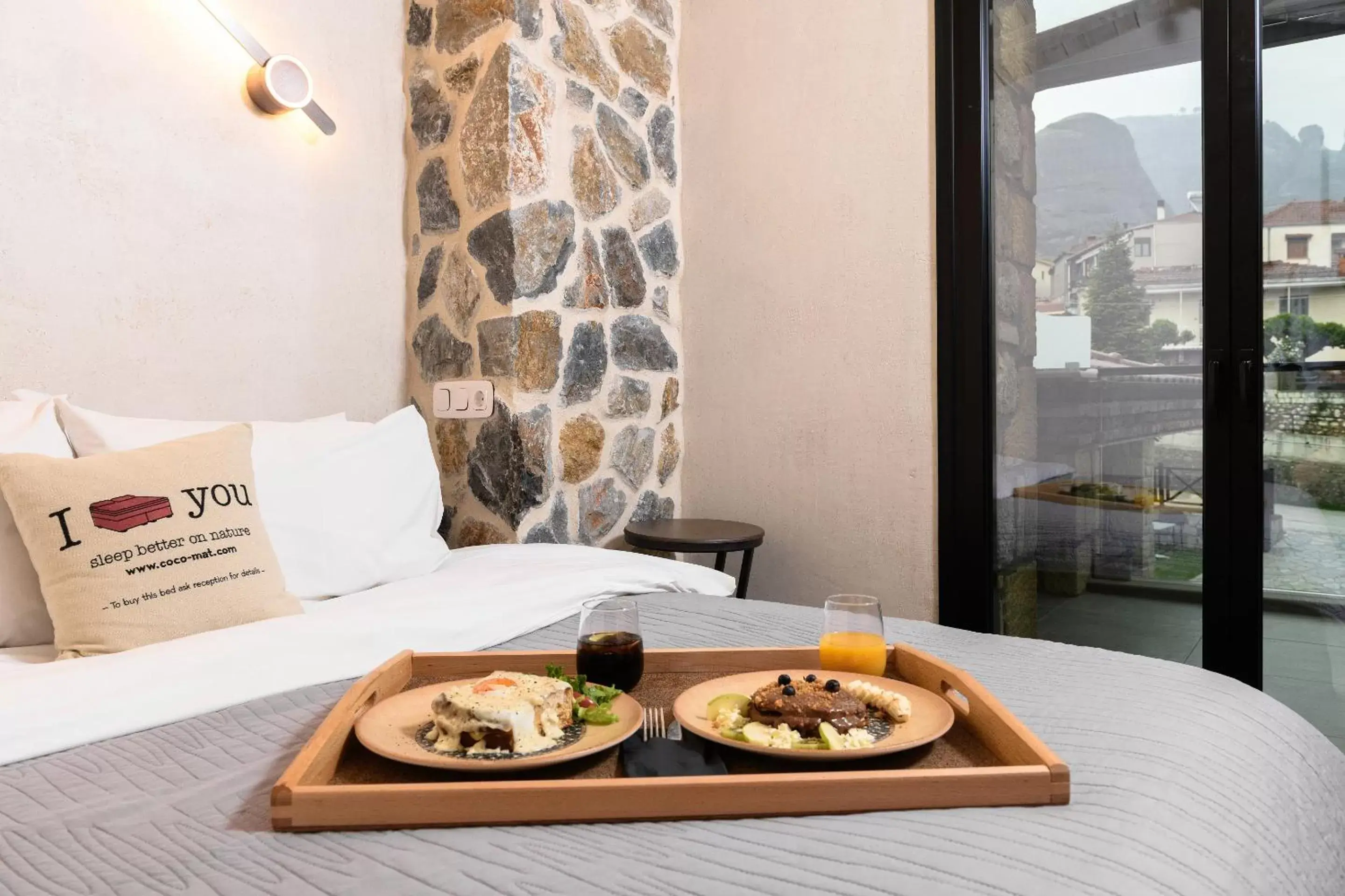 room service in Tsikeli Boutique Hotel Meteora - Adults Friendly