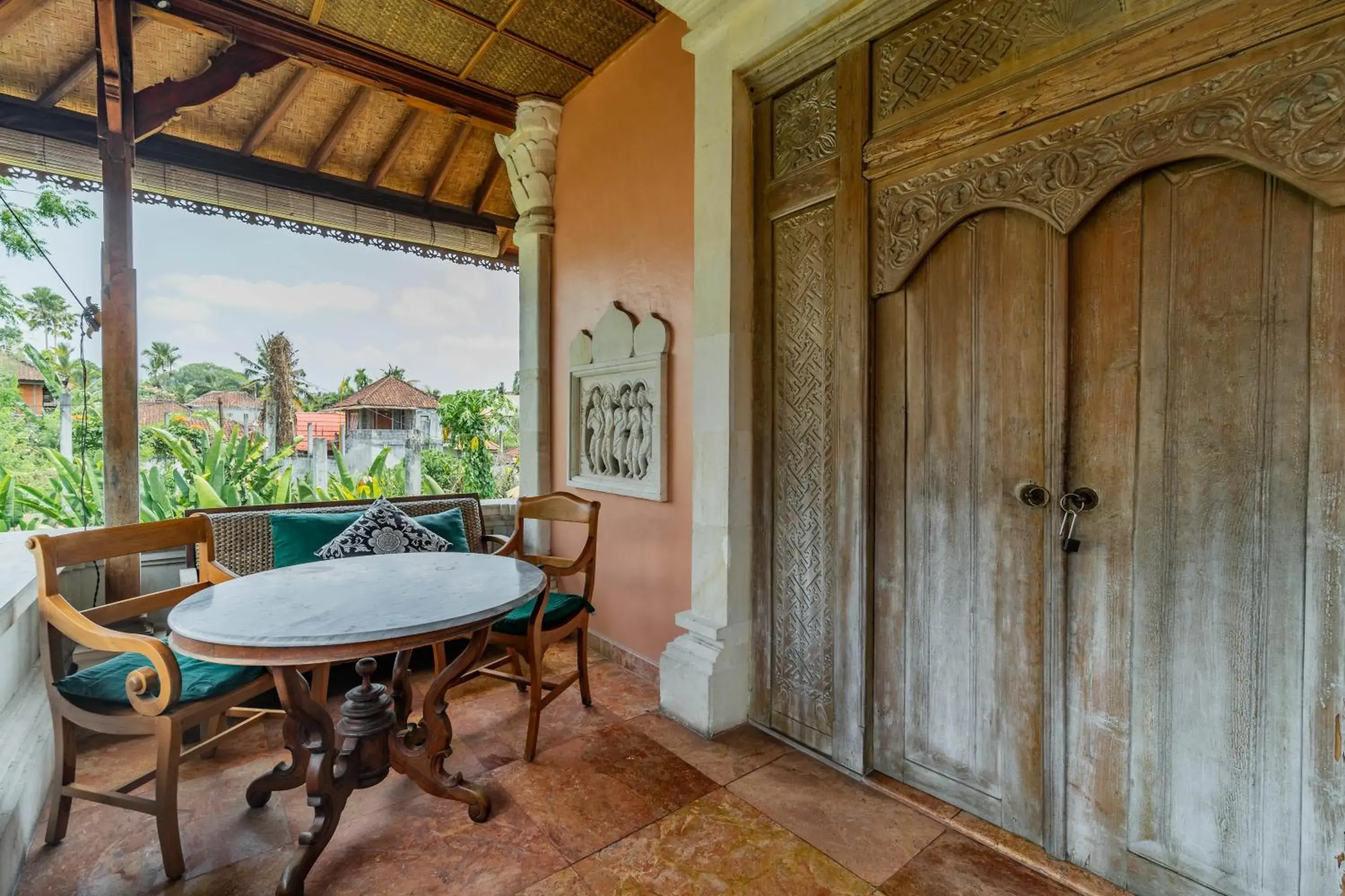 Balcony/Terrace in Honeymoon Guesthouse