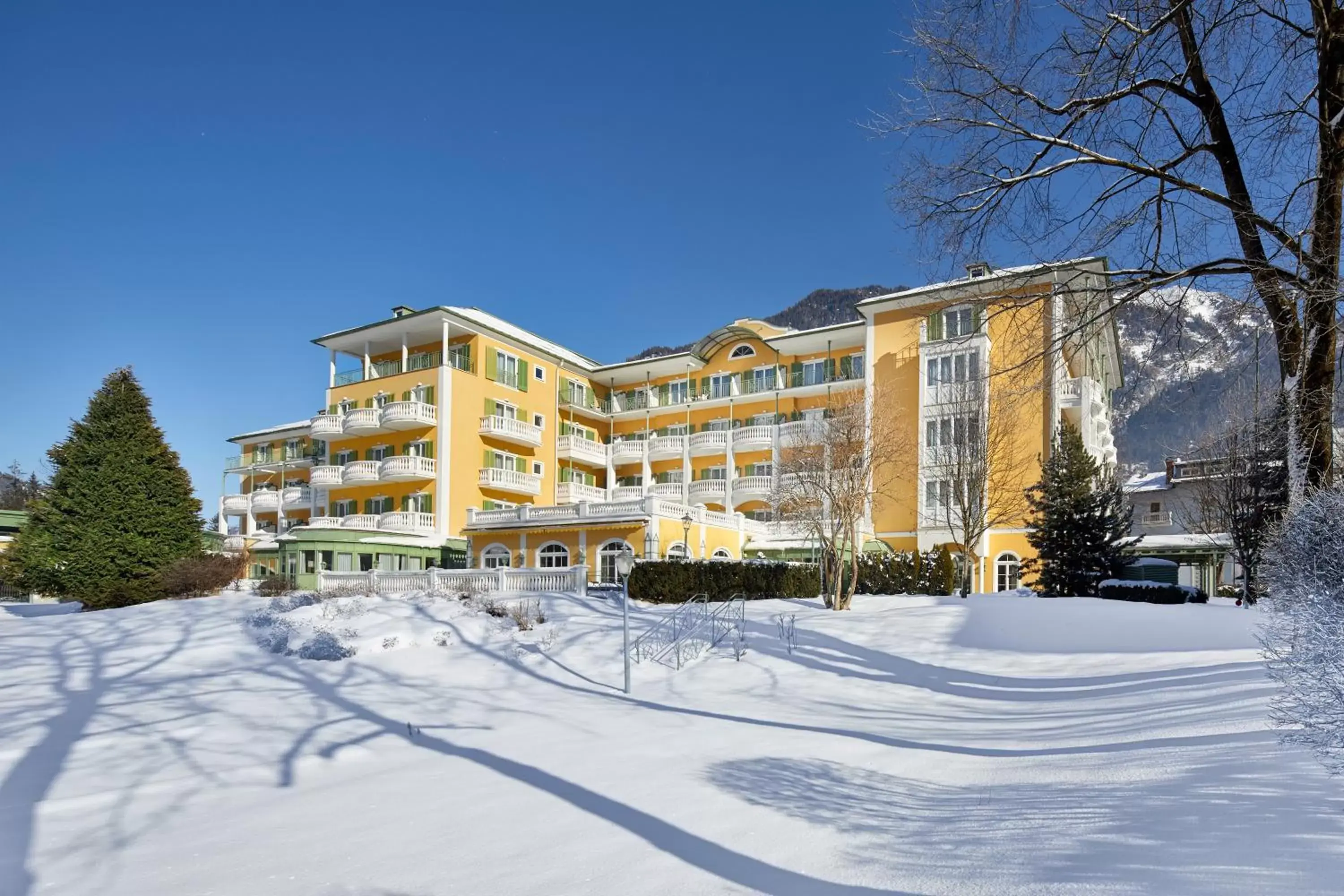 Property building, Winter in Das Alpenhaus Gasteinertal