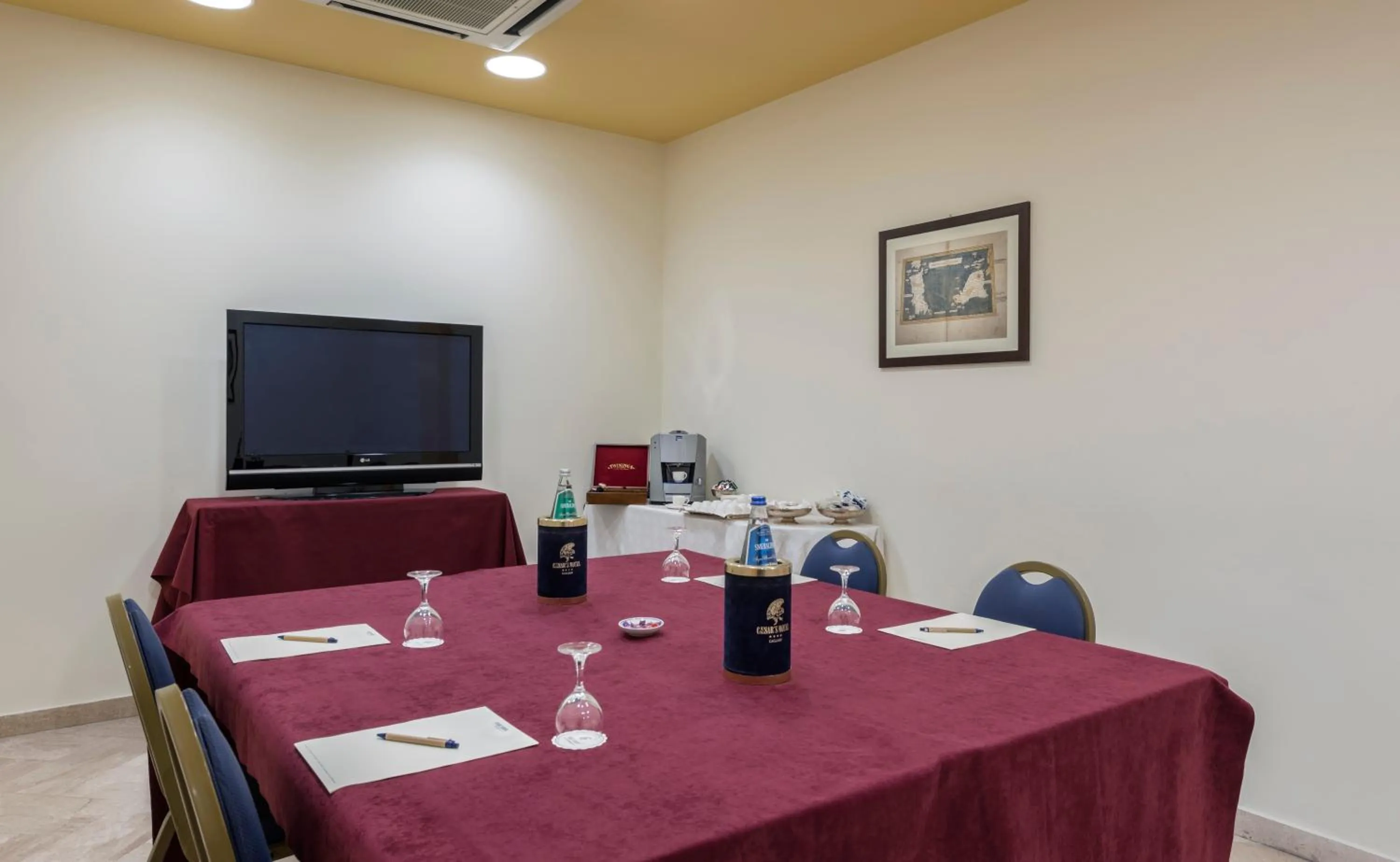 Business facilities in Caesar's Hotel