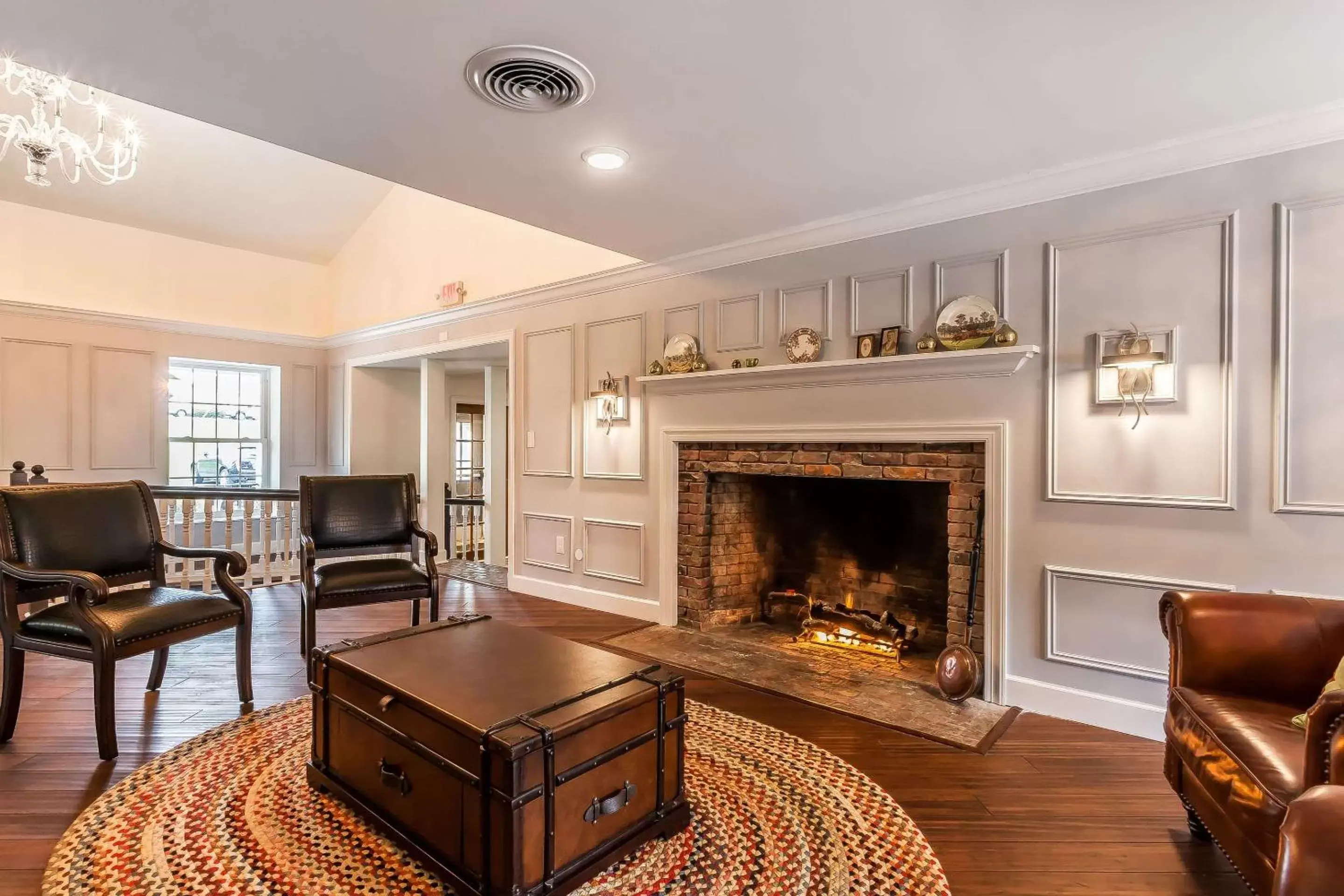 Lobby or reception, TV/Entertainment Center in The Aurora Inn Hotel and Event Center