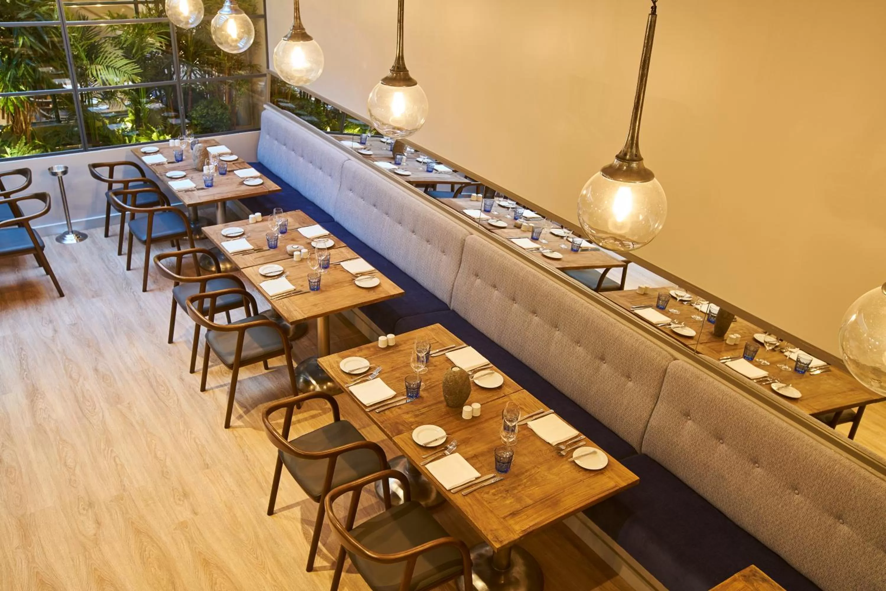 Restaurant/places to eat in PortoBay Marquês