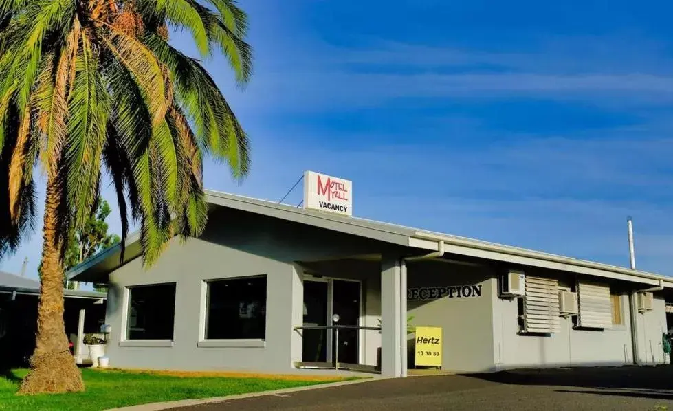 Property Building in Motel Myall