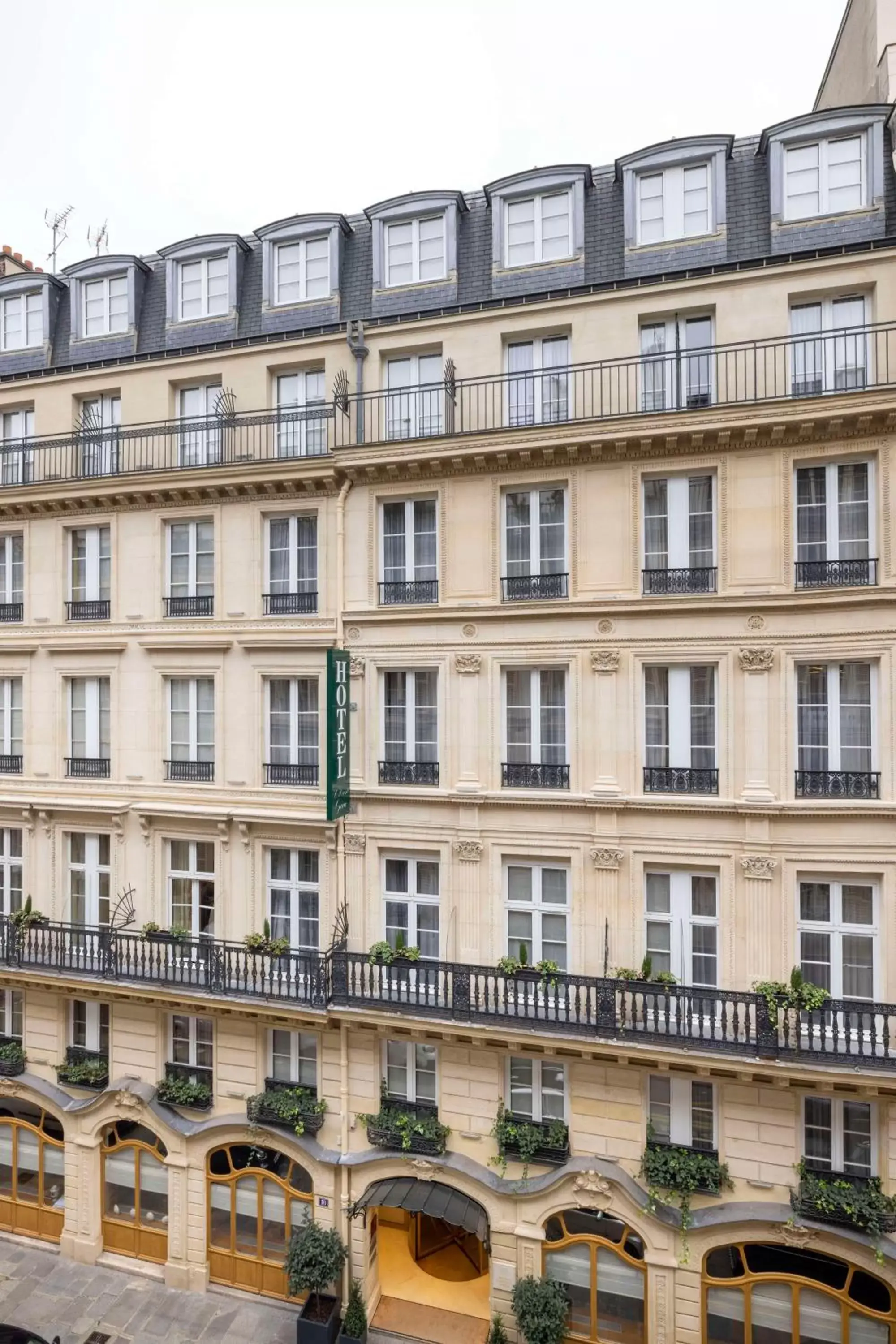 Property Building in Hôtel Horset Opéra, Best Western Premier Collection