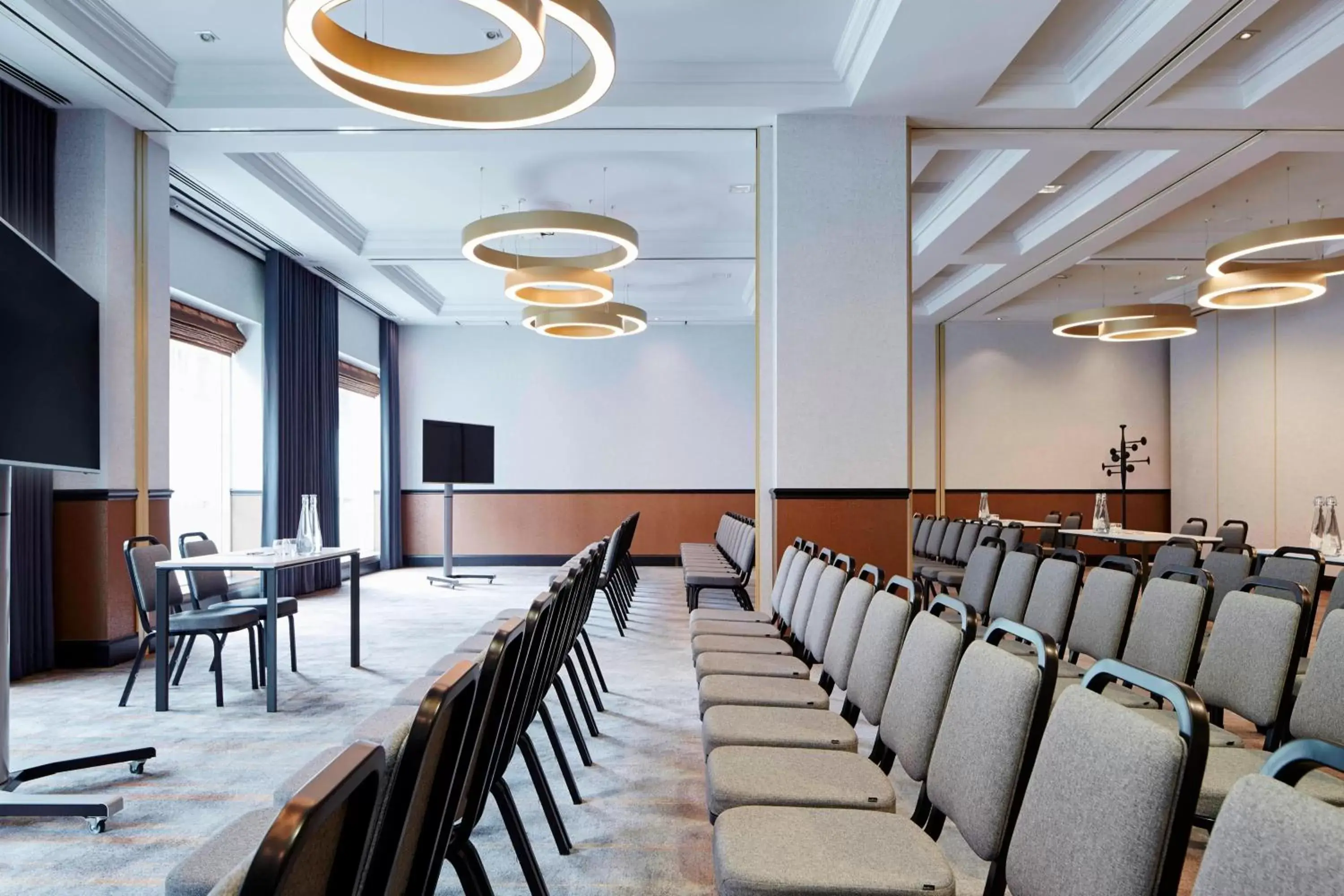 Meeting/conference room in London Marriott Hotel Maida Vale
