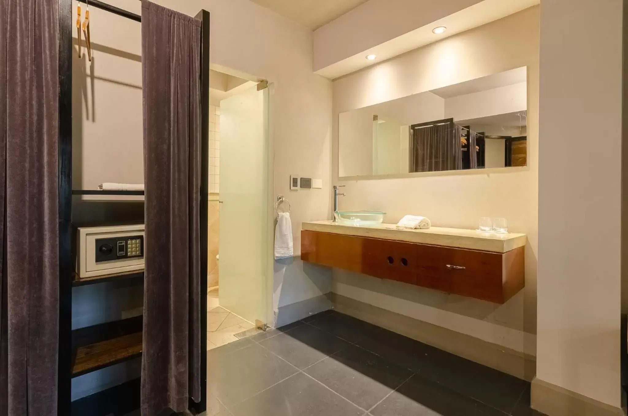 Bathroom in Prodeo Hotel + Lounge