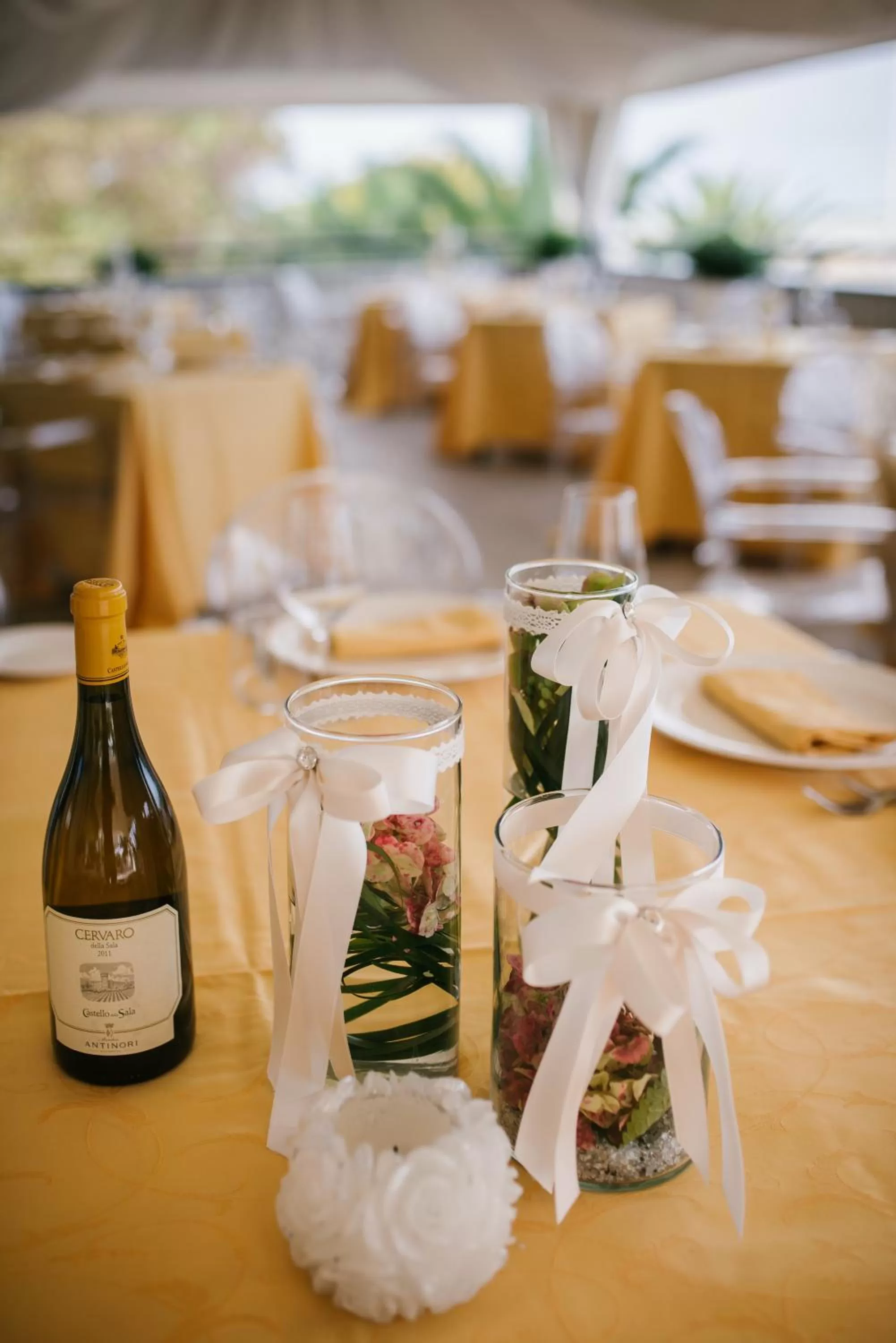 Restaurant/places to eat in Hotel Royal