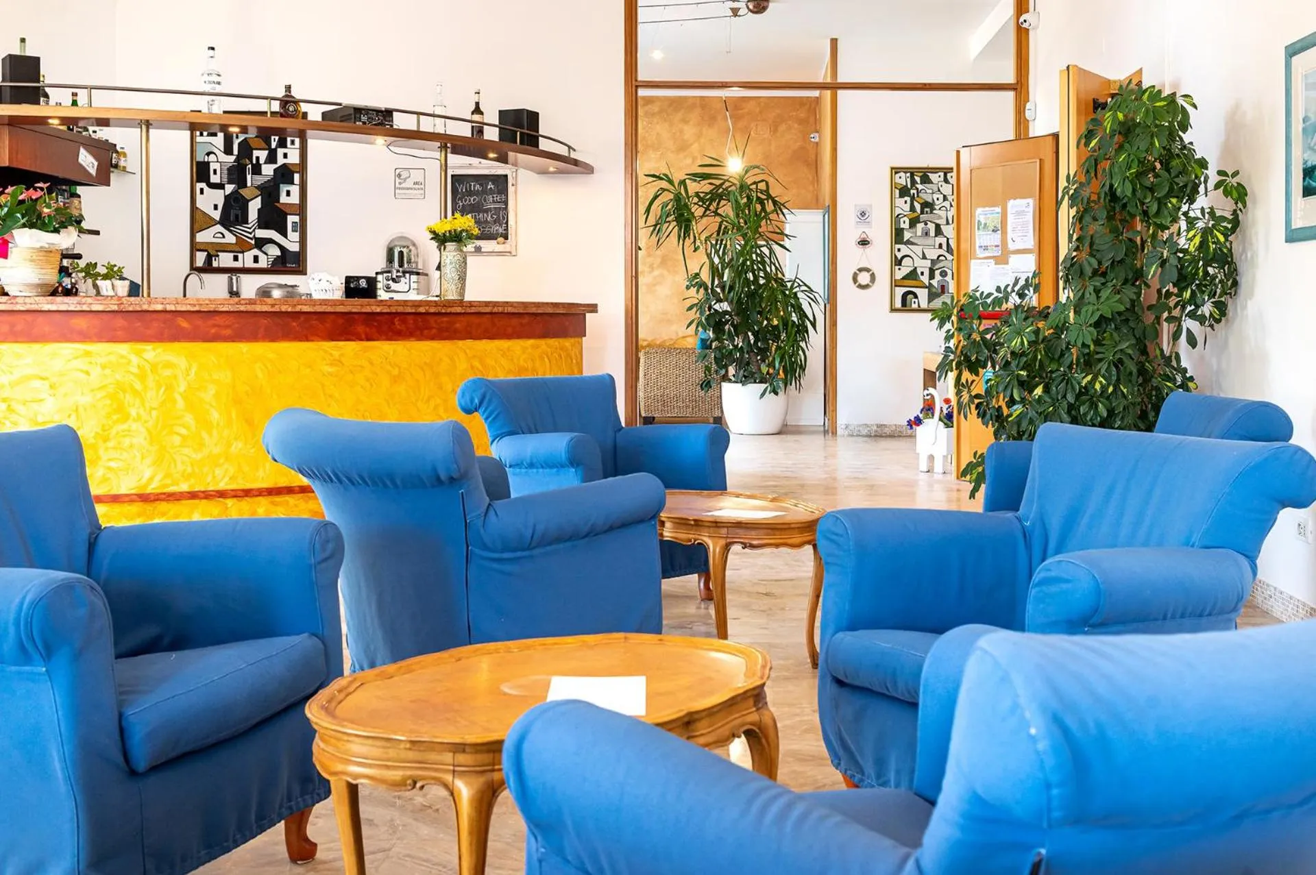 Lounge or bar in Hotel City