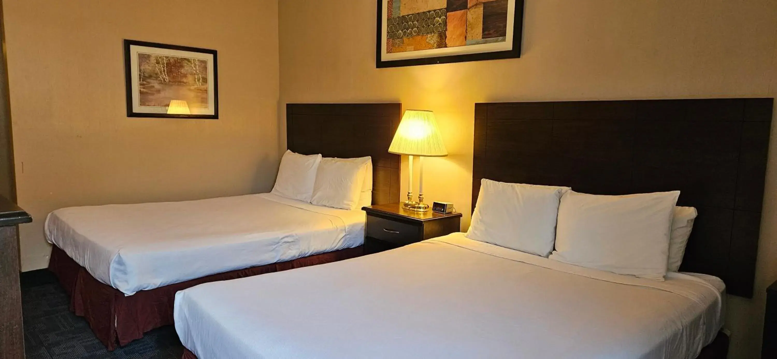 Bedroom, Bed in Bellis Inn Bedroom, Bed in Bellis Inn