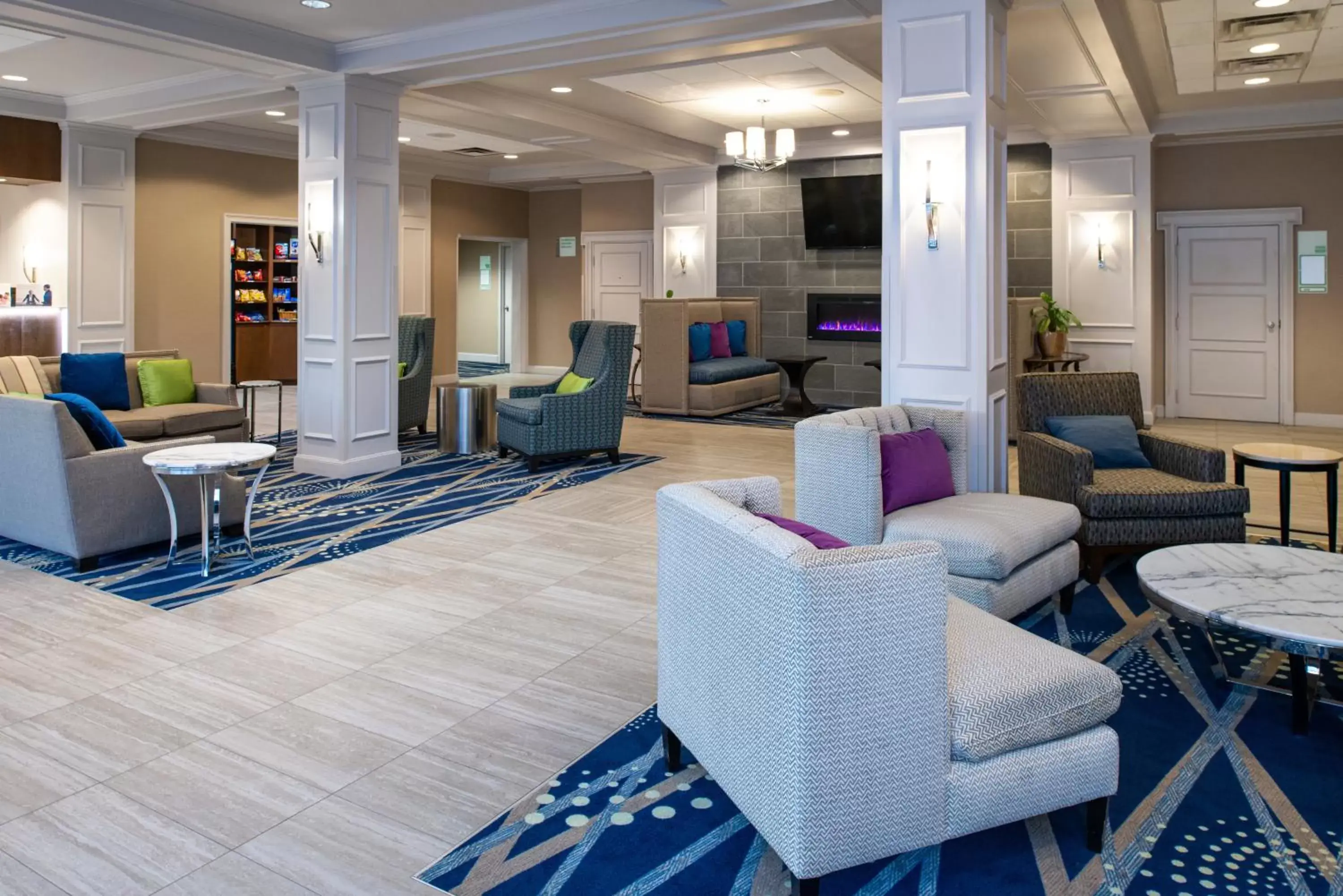 Property building in Holiday Inn Concord Downtown, an IHG Hotel Property building in Holiday Inn Concord Downtown, an IHG Hotel