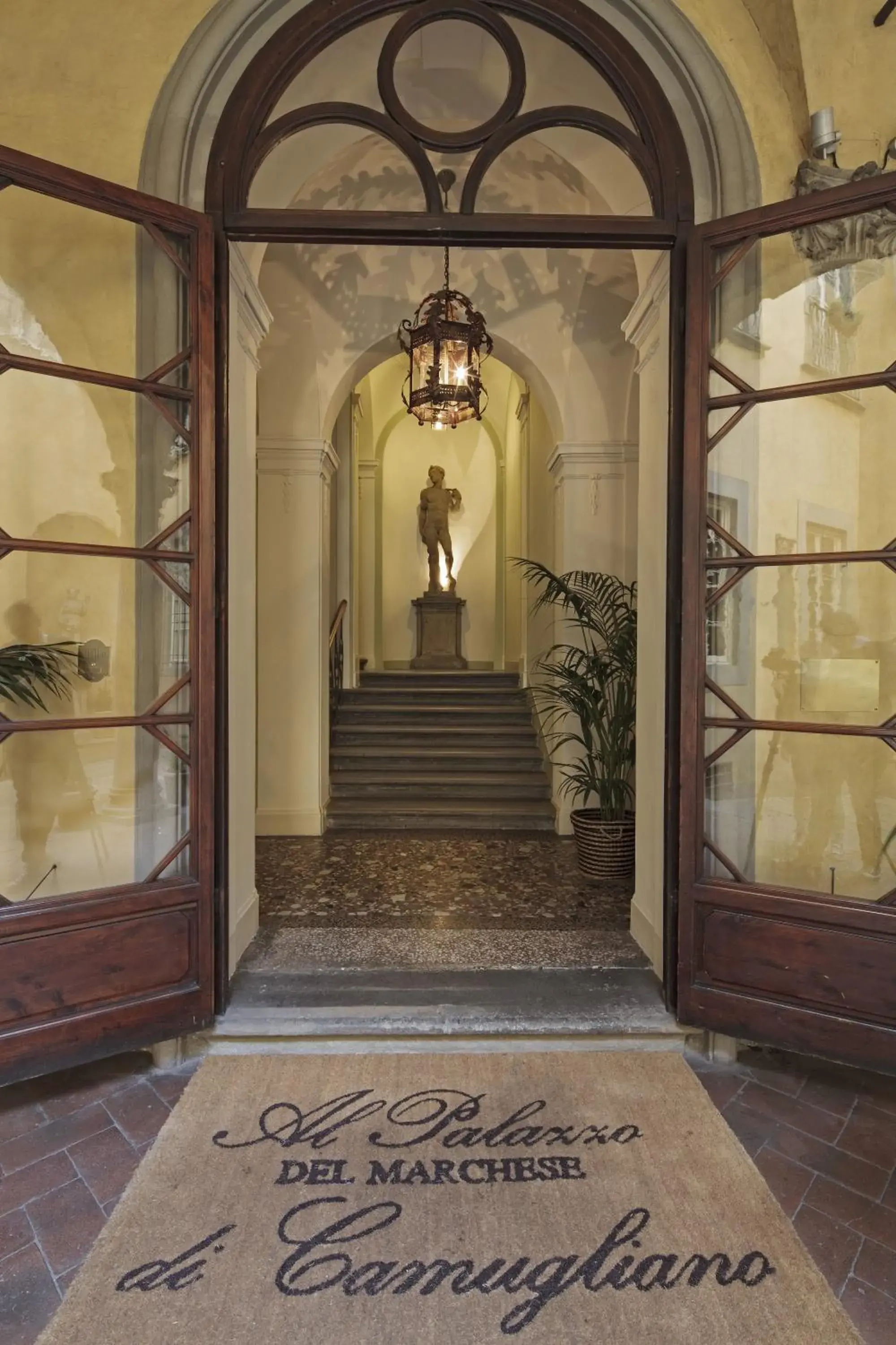 Facade/entrance in Al Palazzo del Marchese di Camugliano Residenza d'Epoca