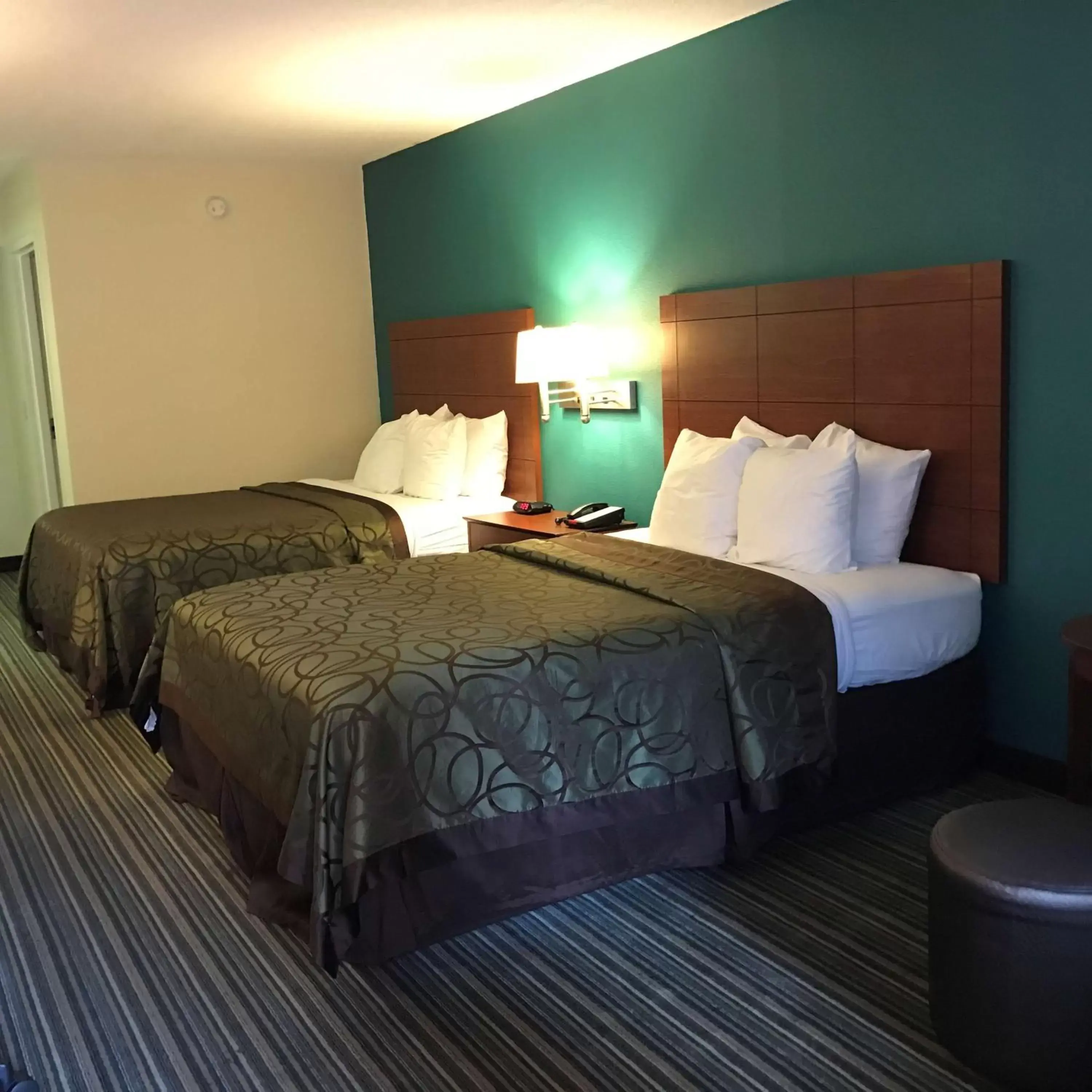 Photo of the whole room, Bed in Best Western Tallahassee Downtown Inn and Suites