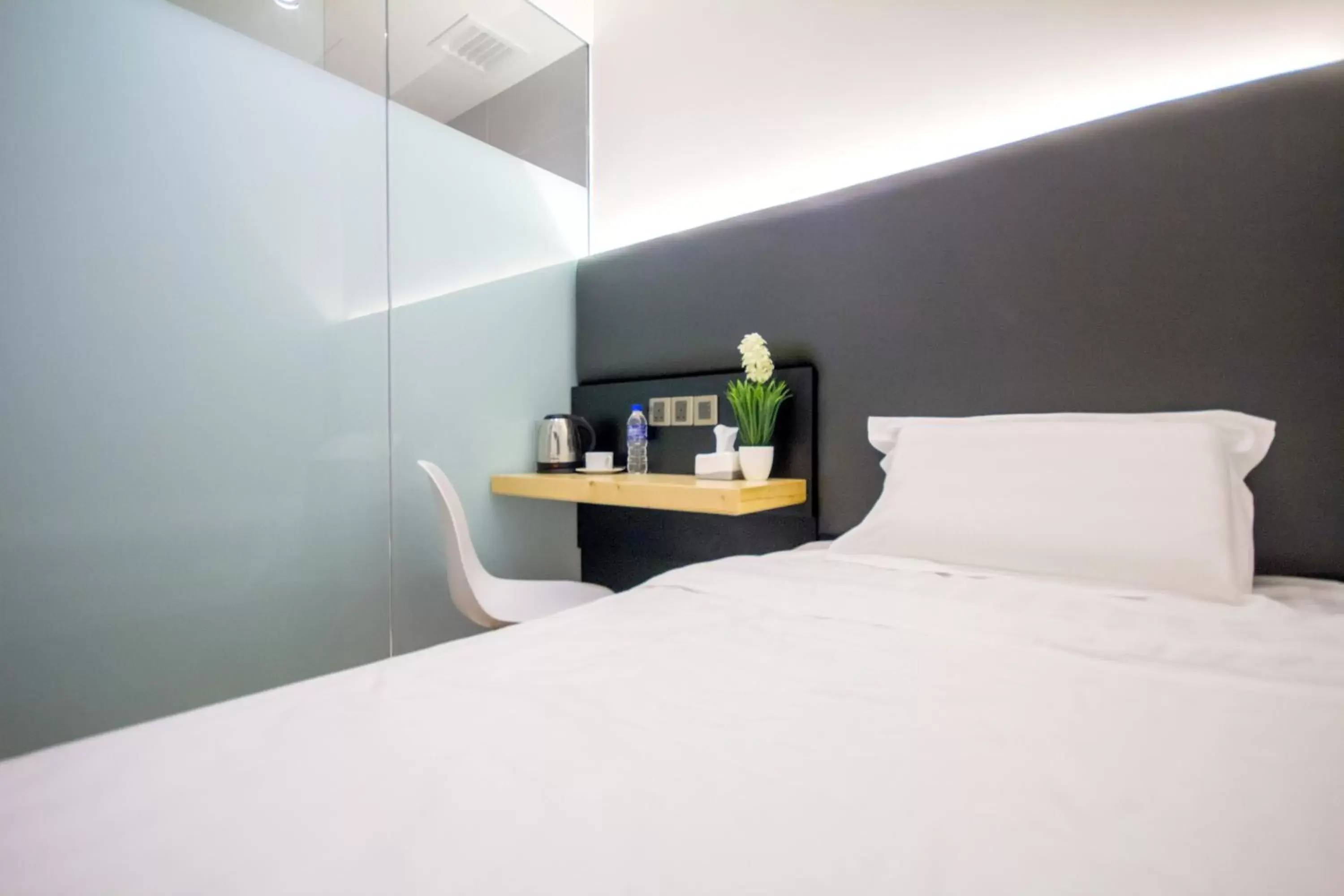 Bedroom in Mode Inn Icon City Bedroom in Mode Inn Icon City