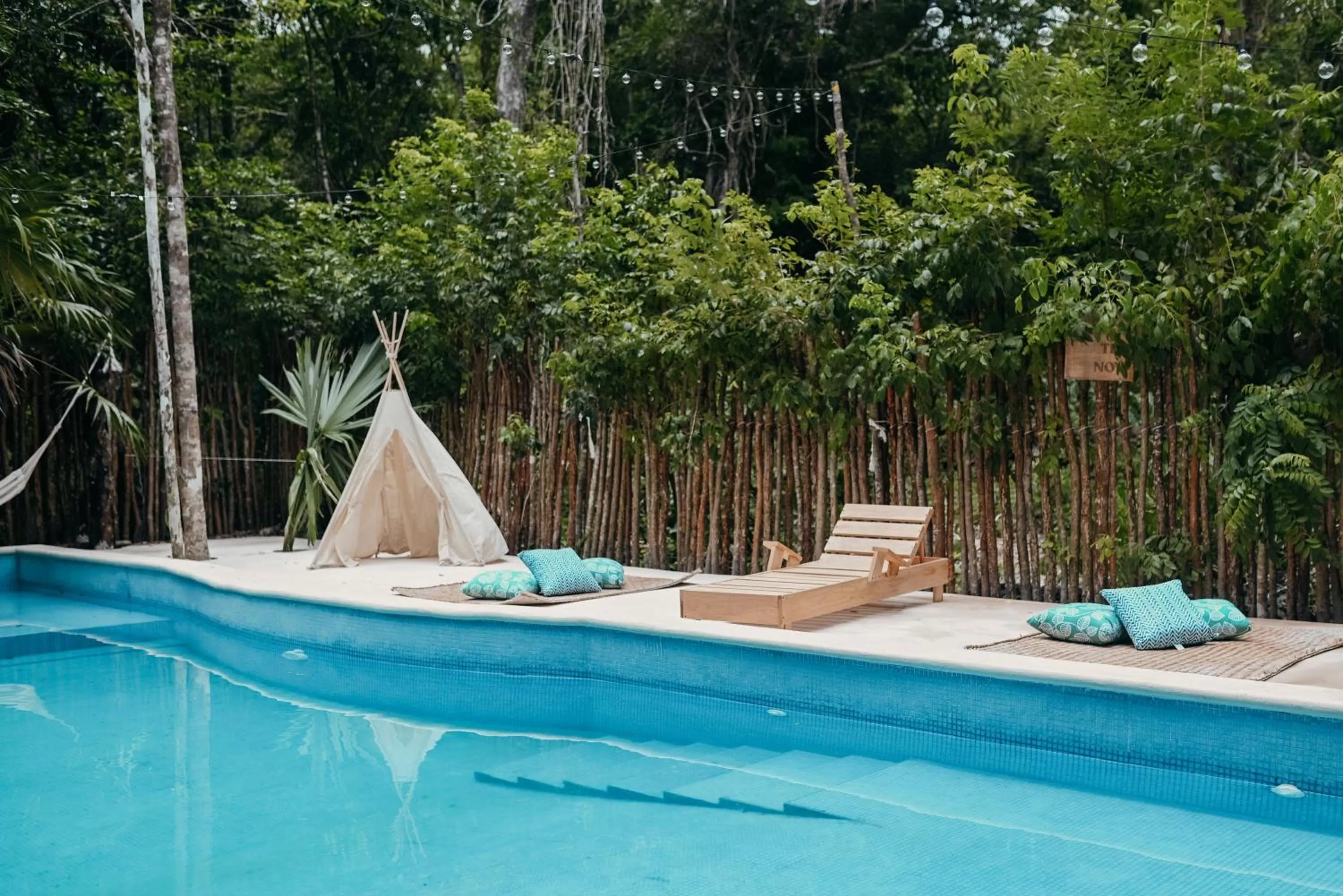 Swimming Pool in Lunita Jungle Experience