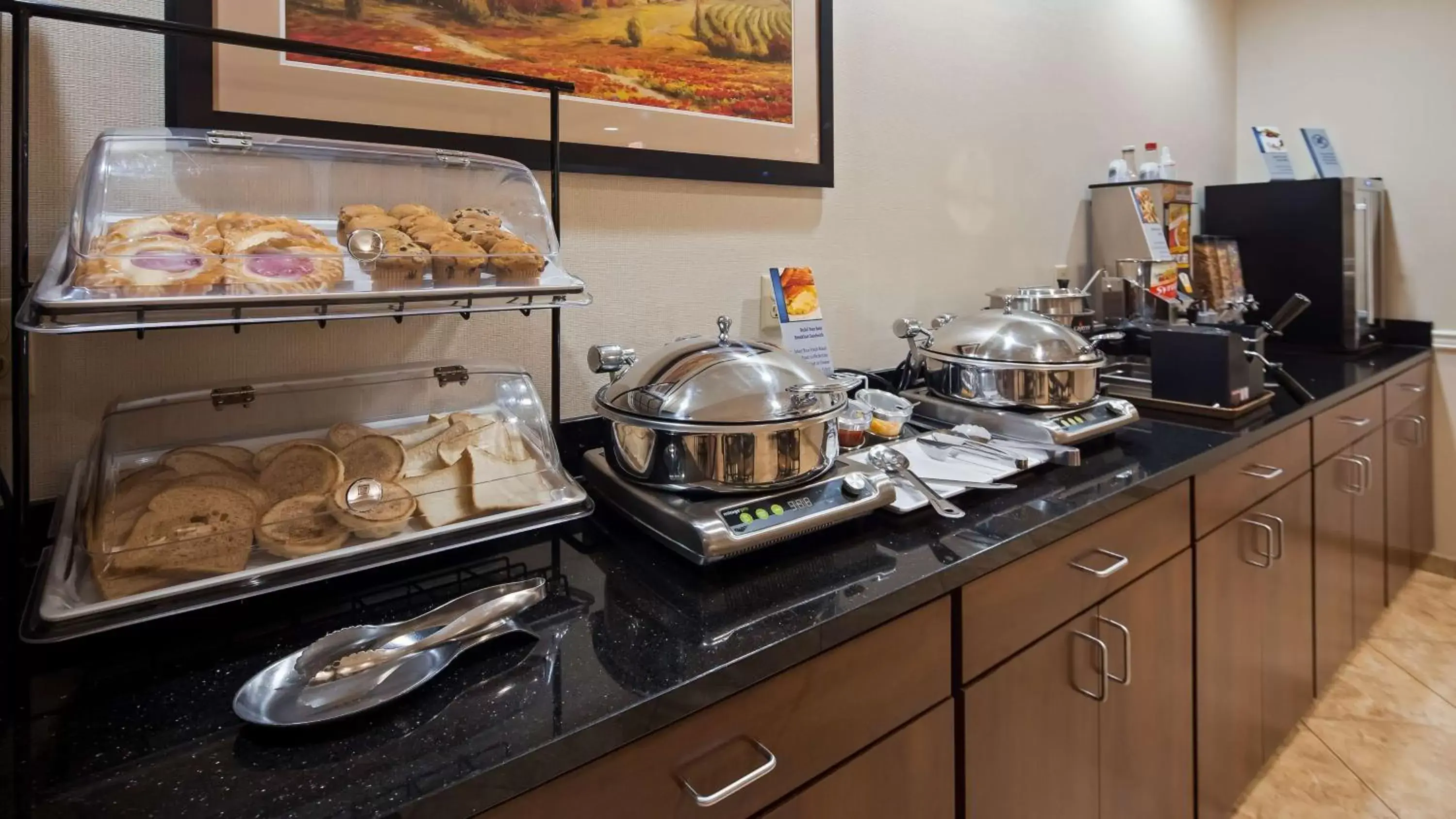 Restaurant/places to eat, Kitchen/Kitchenette in Best Western Plus Louisa Restaurant/places to eat, Kitchen/Kitchenette in Best Western Plus Louisa