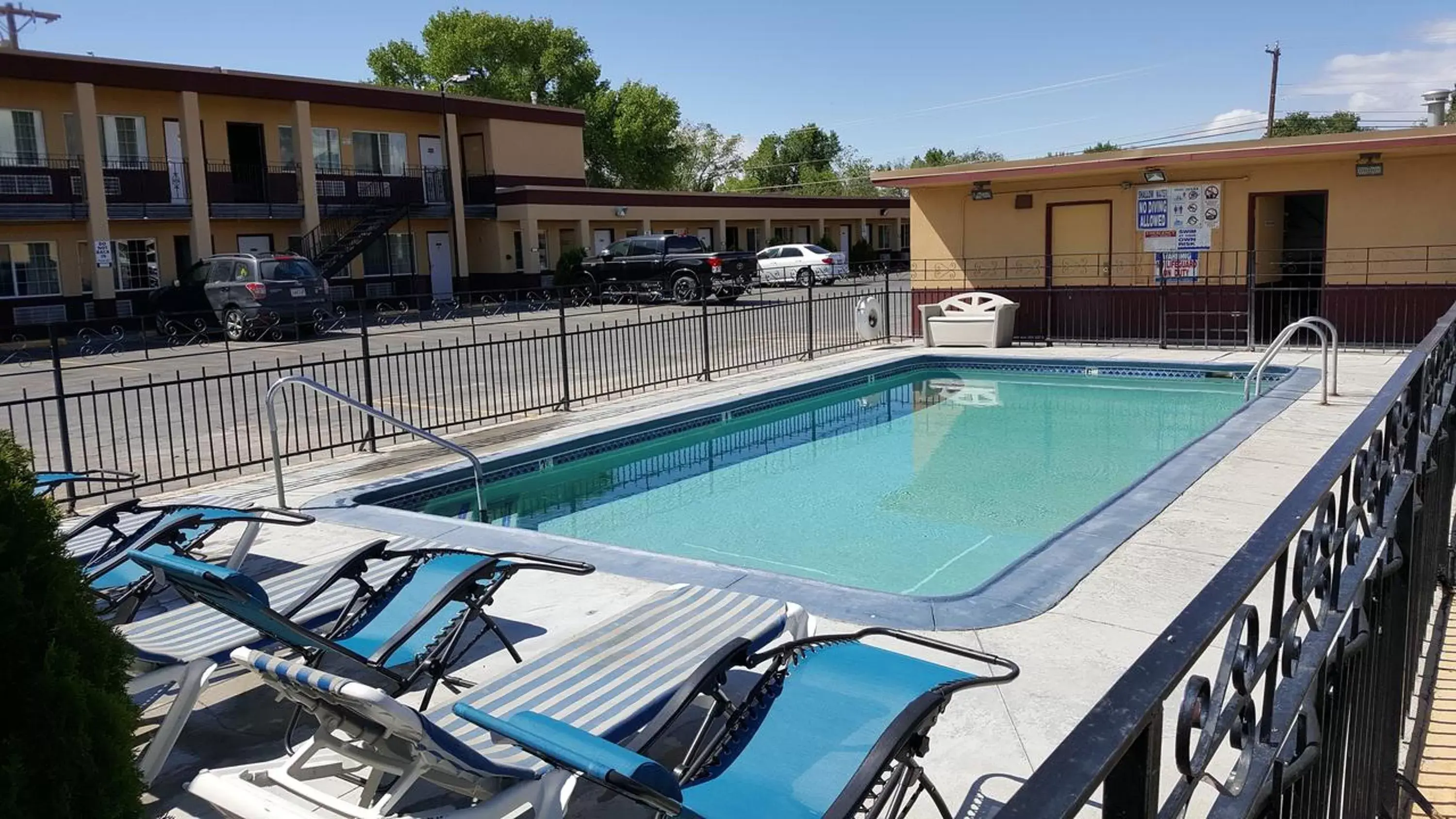 Other, Swimming Pool in Big Chief Motel