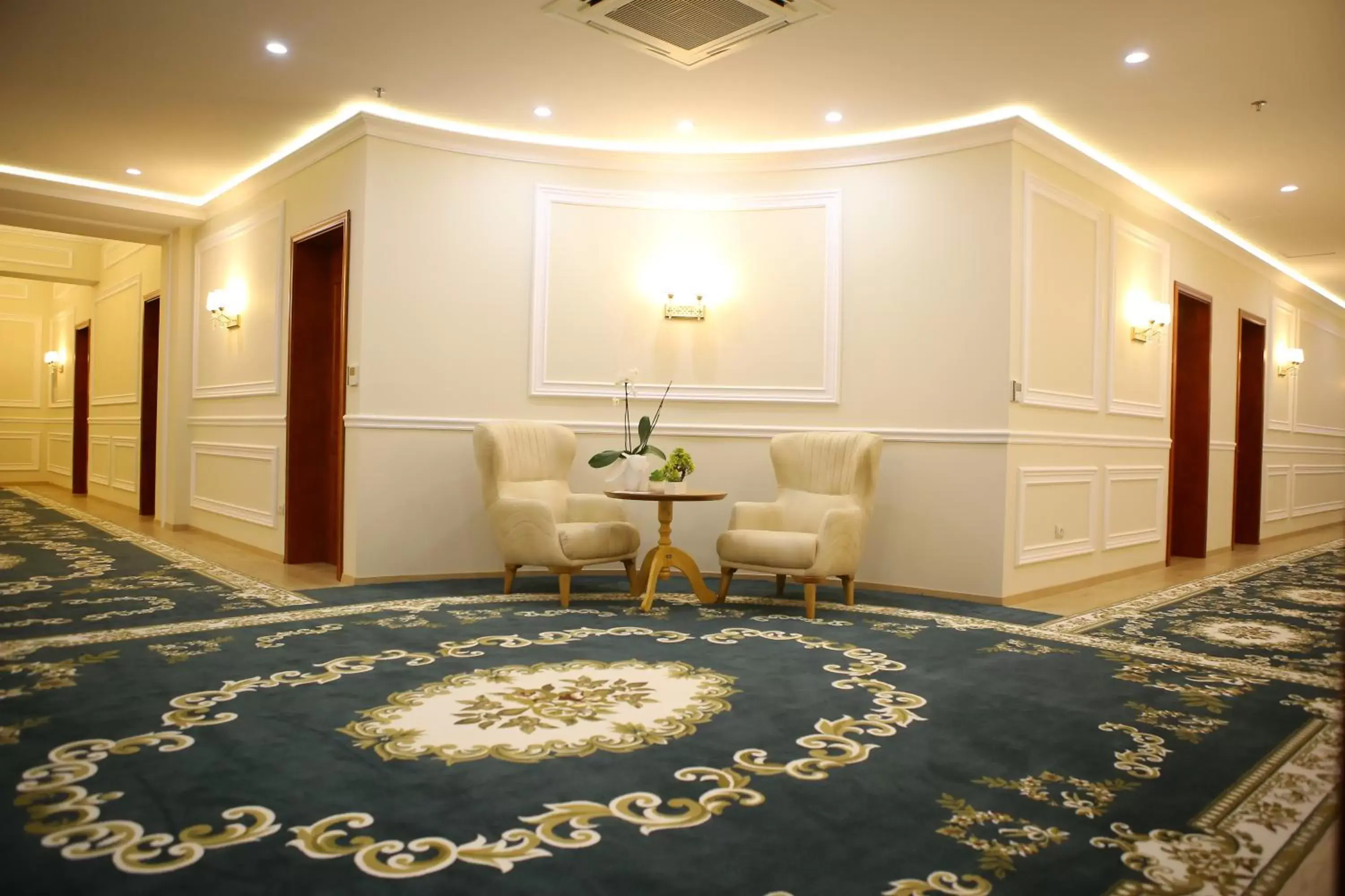 Property building in Hotel Colombo Property building in Hotel Colombo