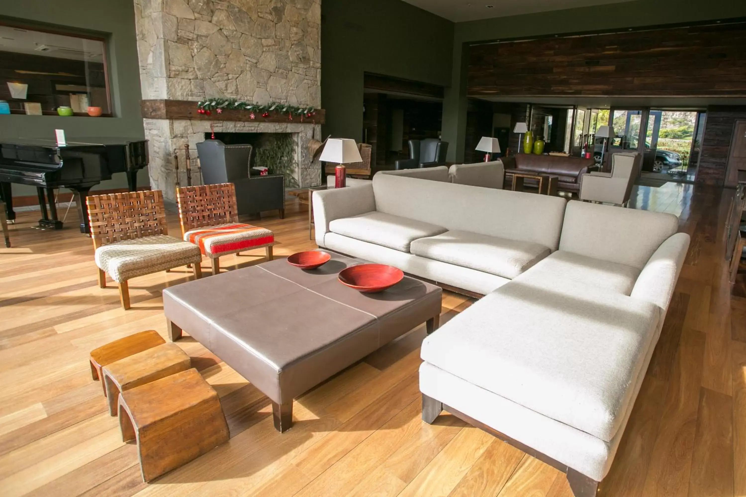 Living room in Loi Suites Chapelco Hotel