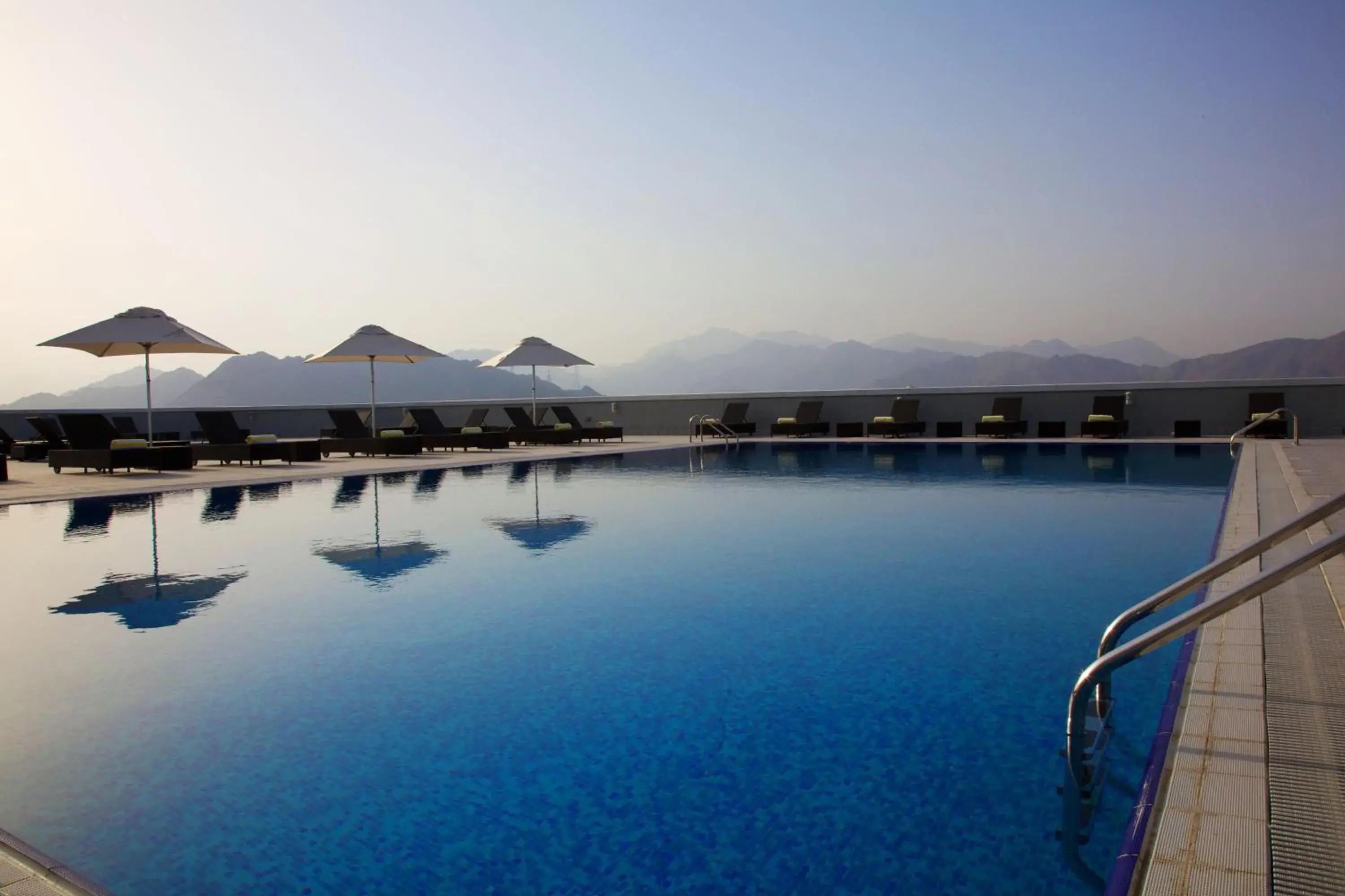 Fitness centre/facilities, Swimming Pool in Concorde Fujairah Hotel
