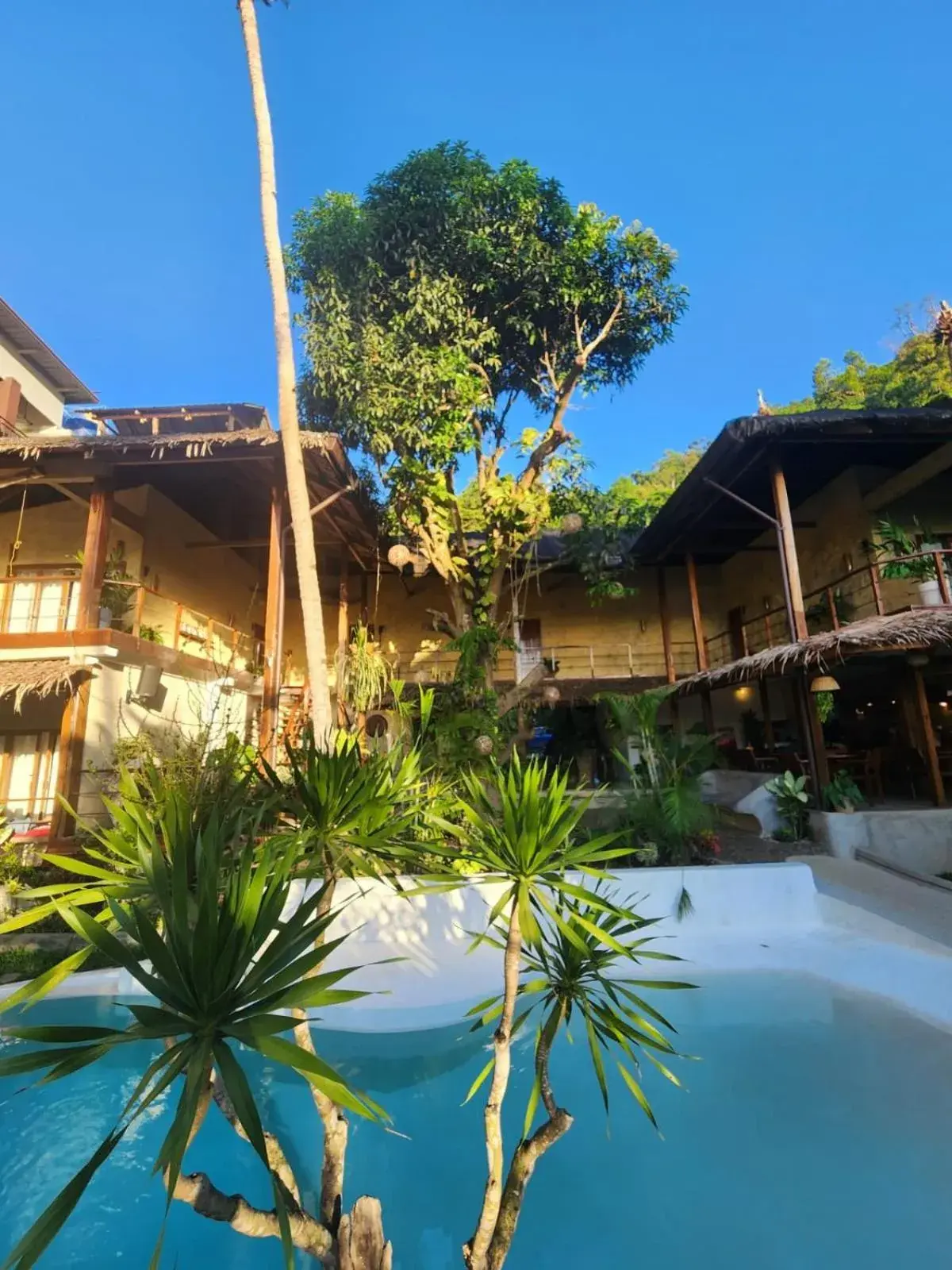 Swimming pool in Happiness Boutique Resort El Nido Swimming pool in Happiness Boutique Resort El Nido