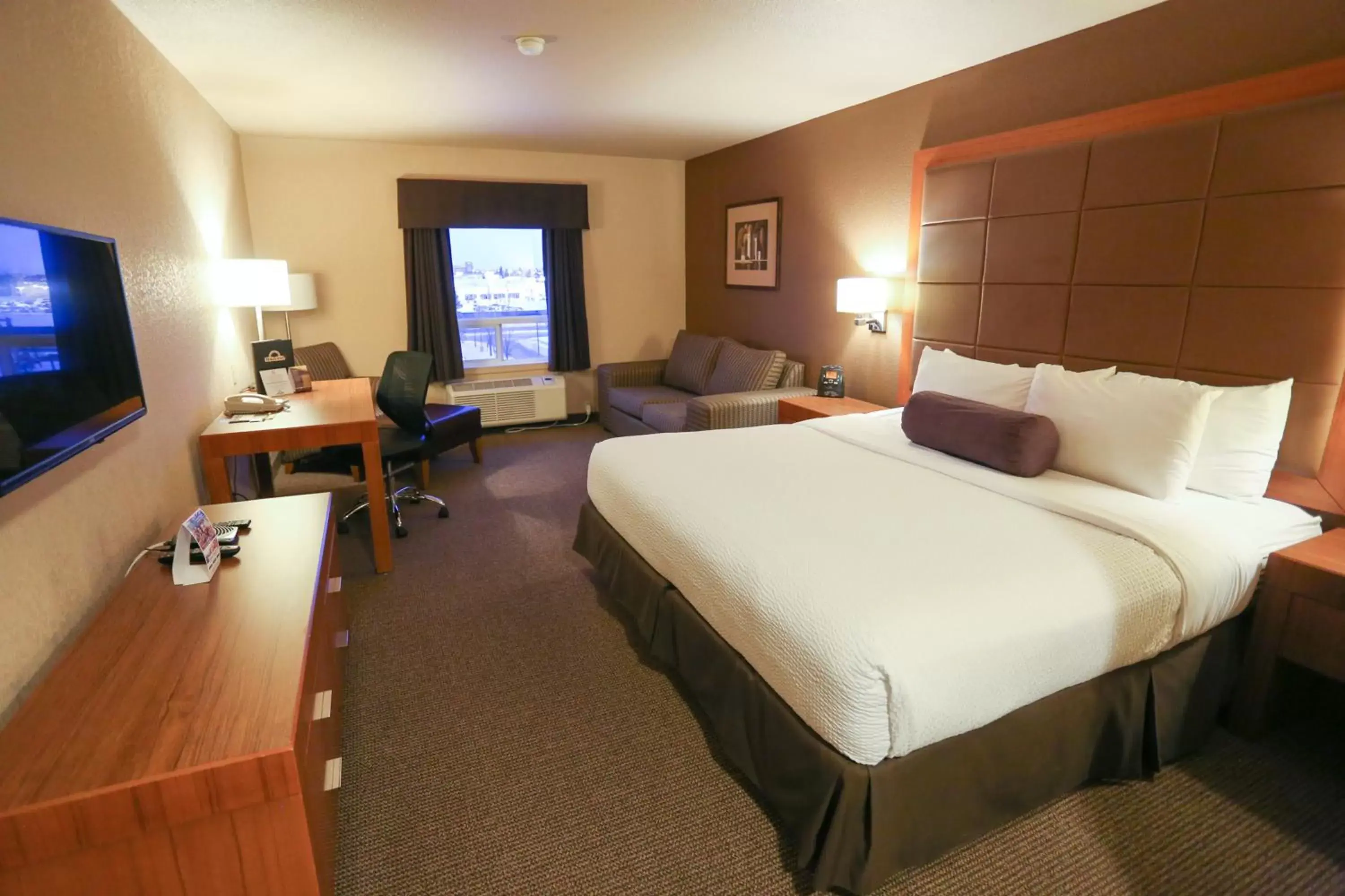 Bed in Days Inn by Wyndham Calgary Airport