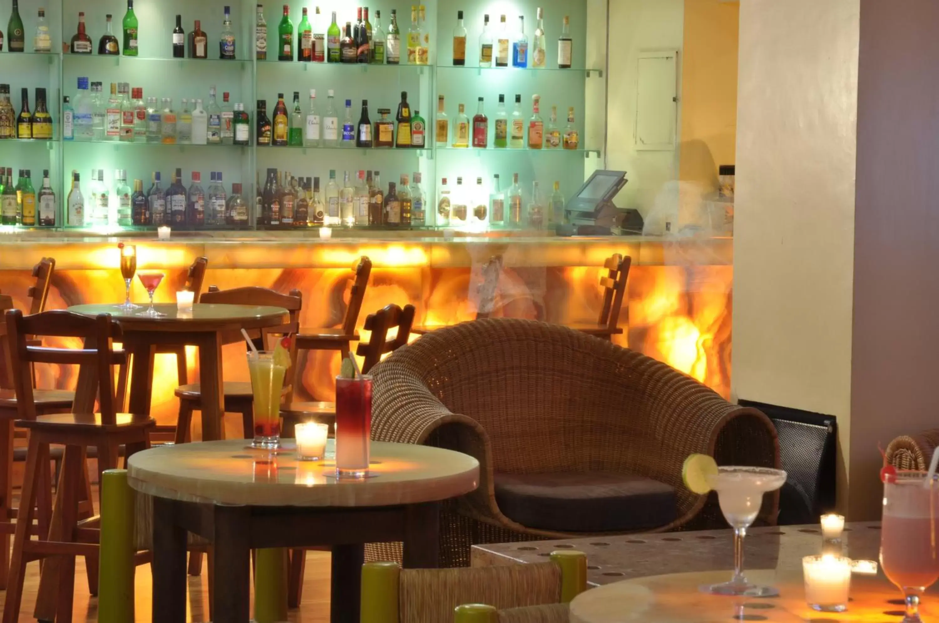 Lounge or bar, Lounge/Bar in Galeria Plaza Veracruz By Brisas