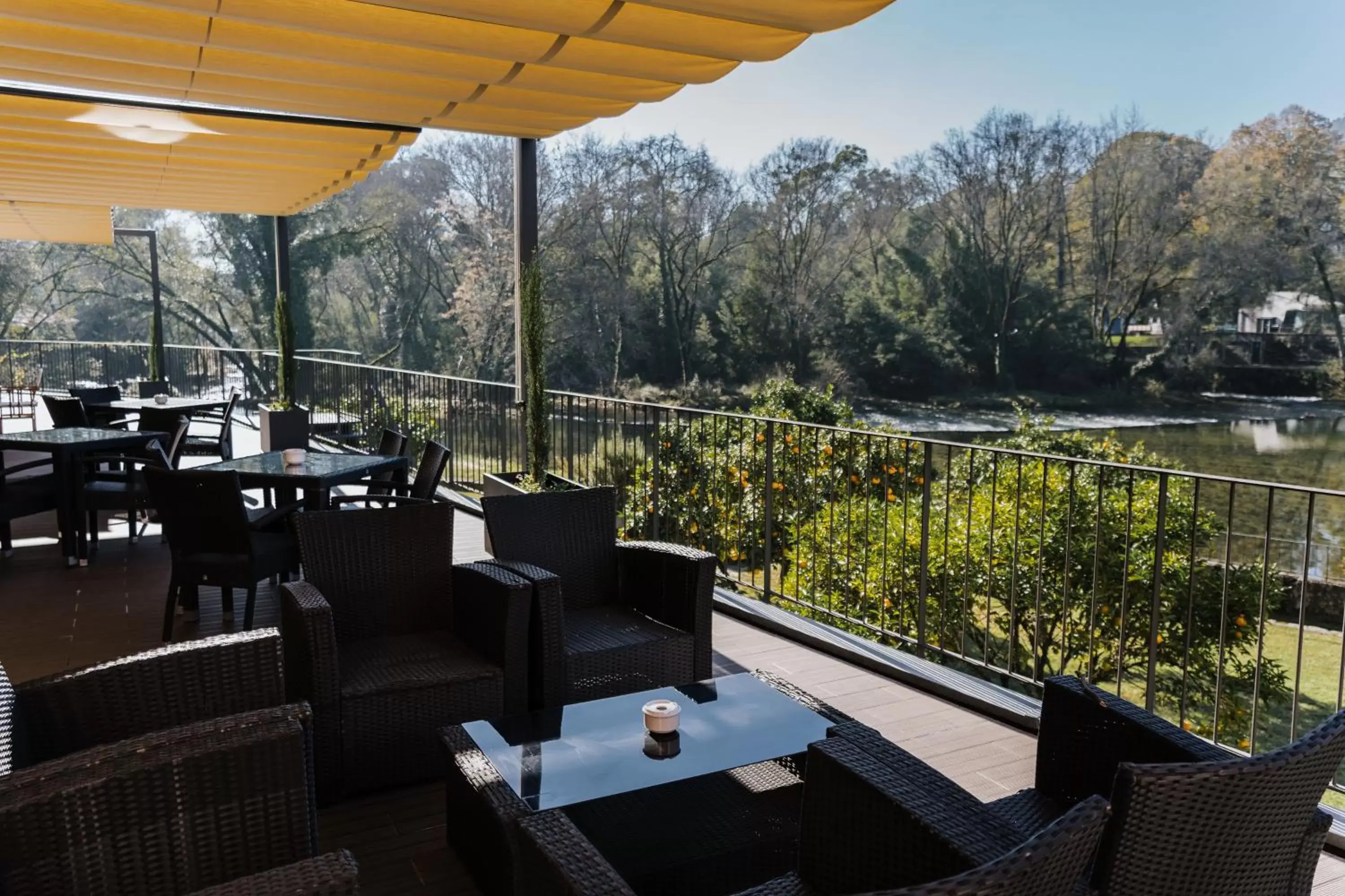 Balcony/Terrace, Restaurant/Places to Eat in Ribeira Collection Hotel by Piamonte Hotels