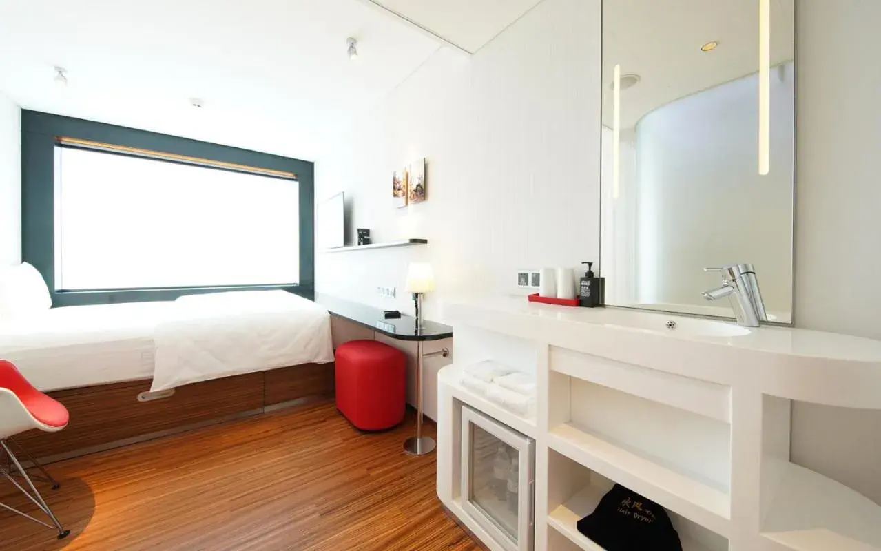 Property building, Bed in YaTi by Artyzen Hongqiao Shanghai - Korean Street Property building, Bed in YaTi by Artyzen Hongqiao Shanghai - Korean Street