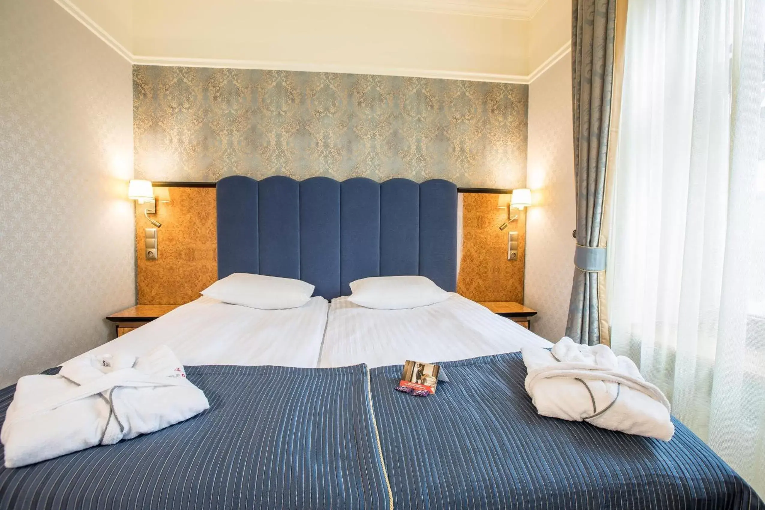 Bed in Hotel Diament Plaza Gliwice