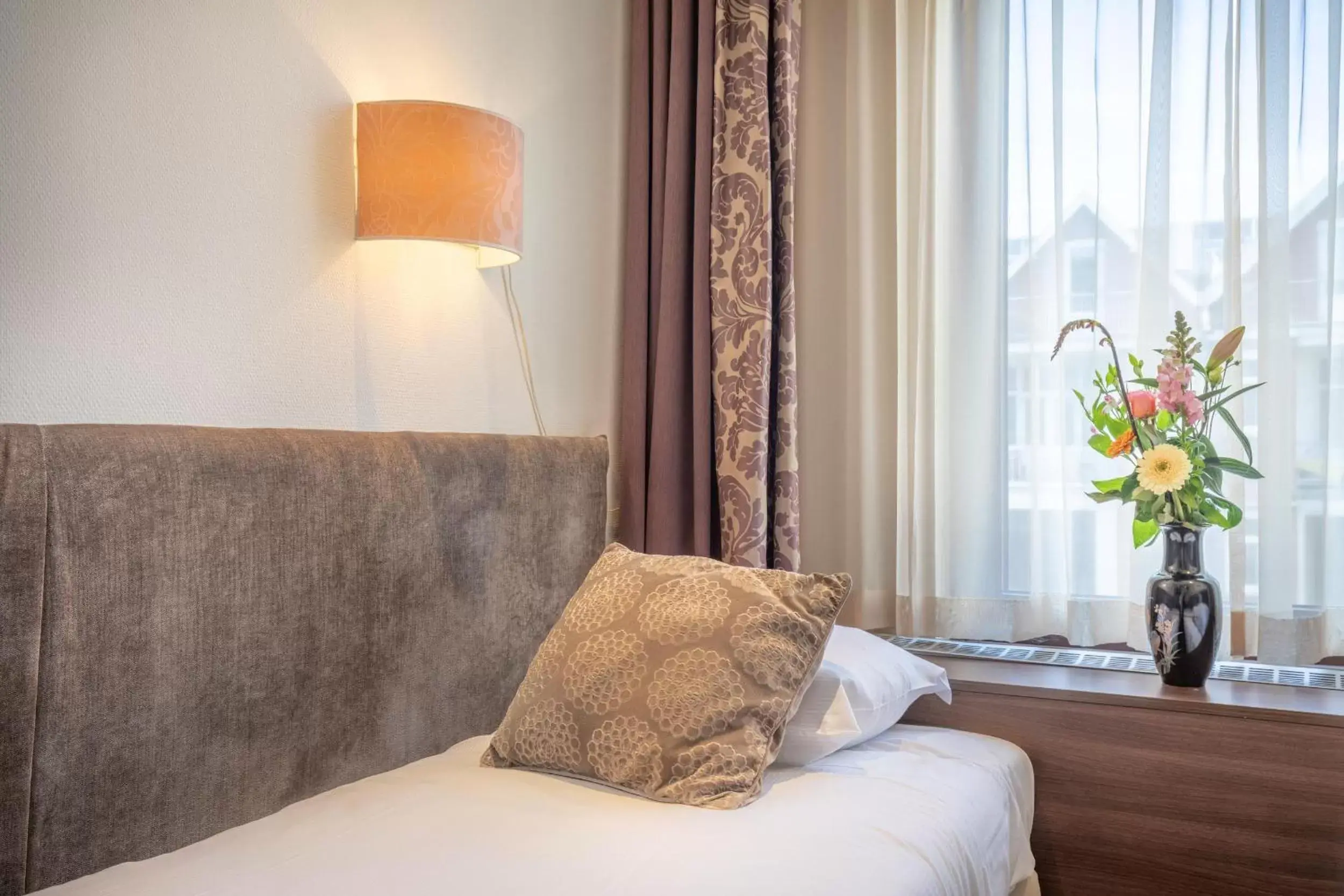 Bed in Hotel Milano