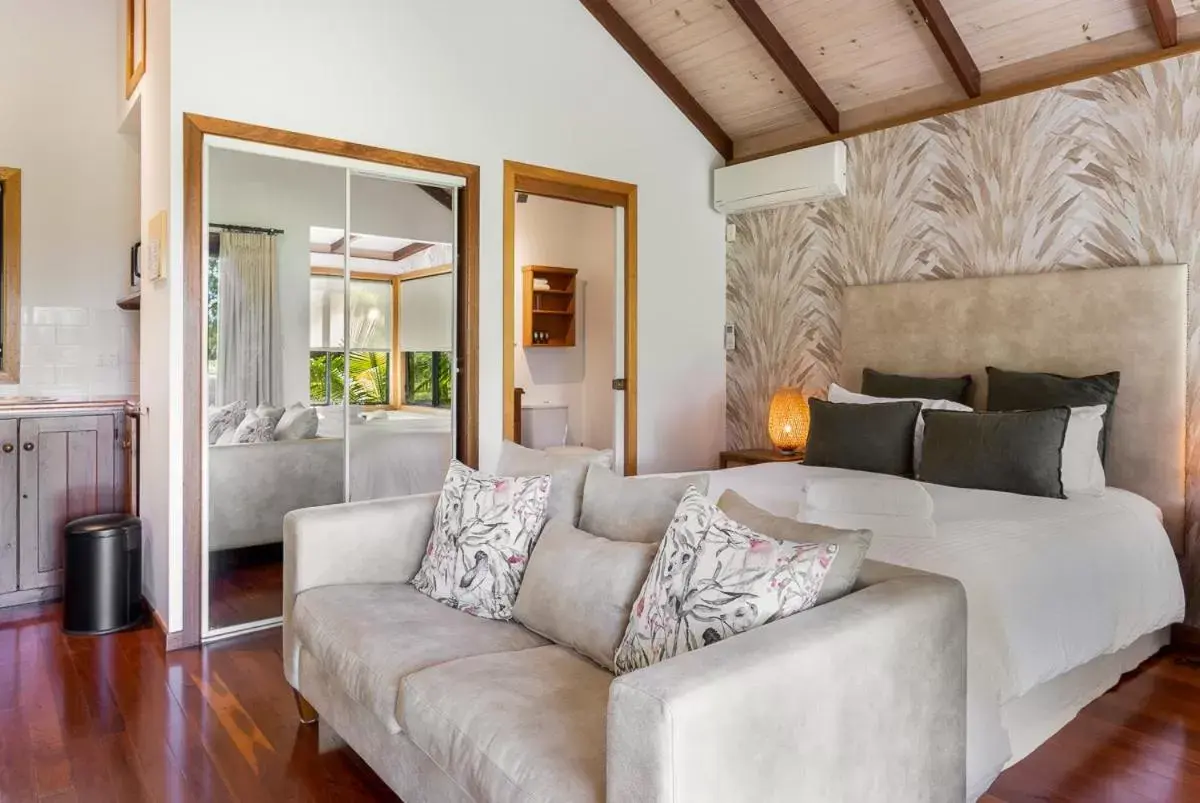 Lake Weyba Cottages Noosa