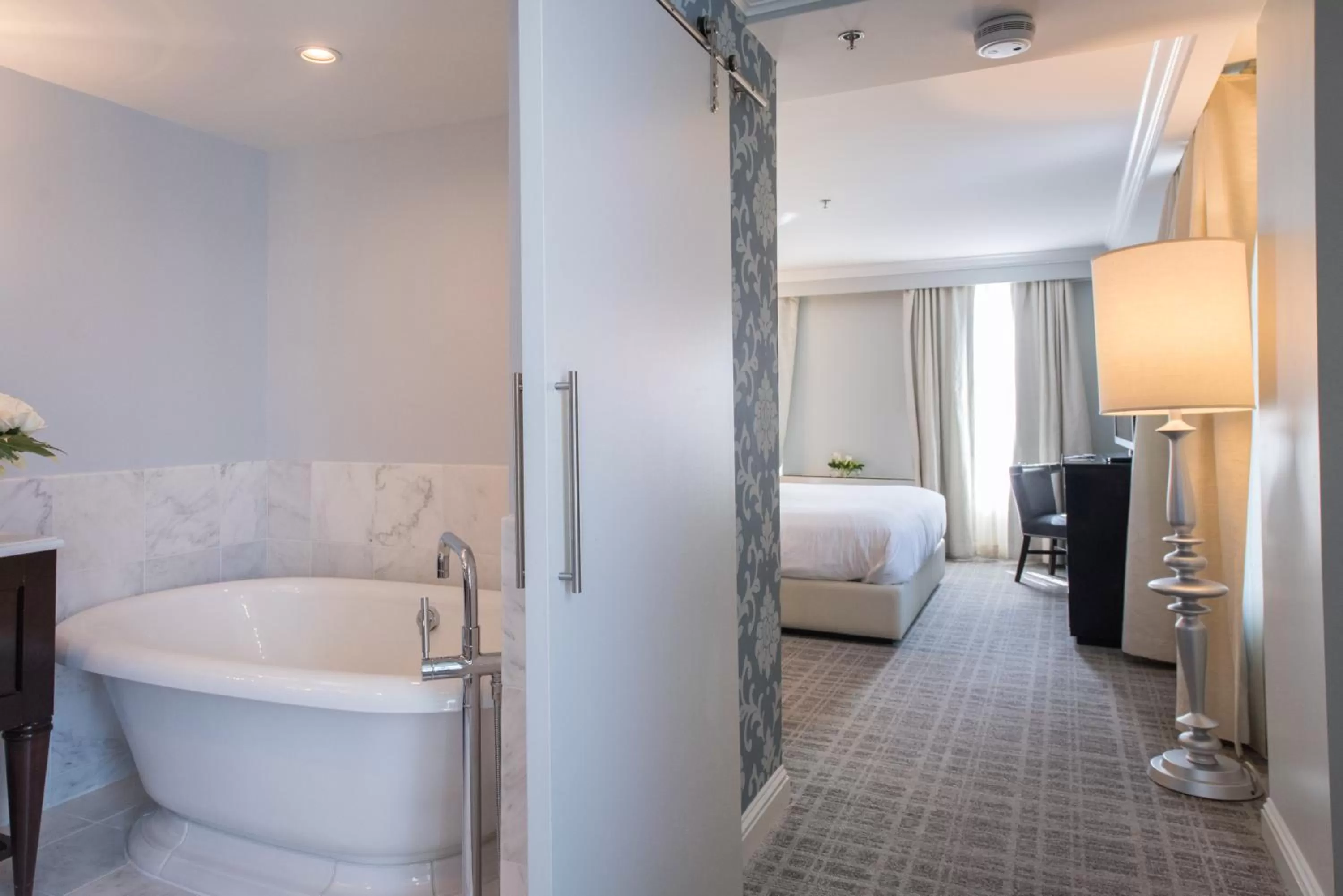 Bathroom, Bed in The Graham Georgetown