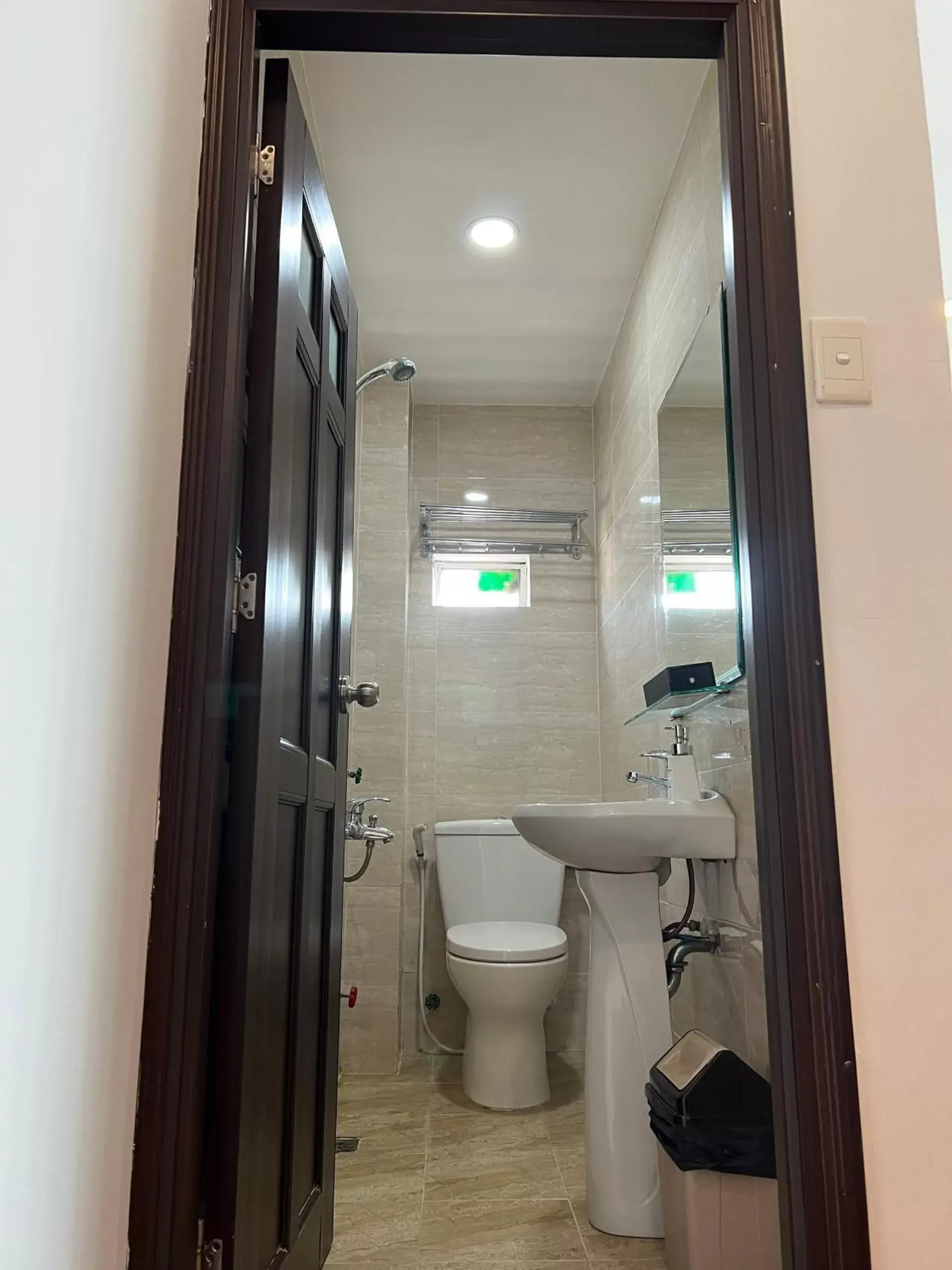 Bathroom in Lan Anh Hotel
