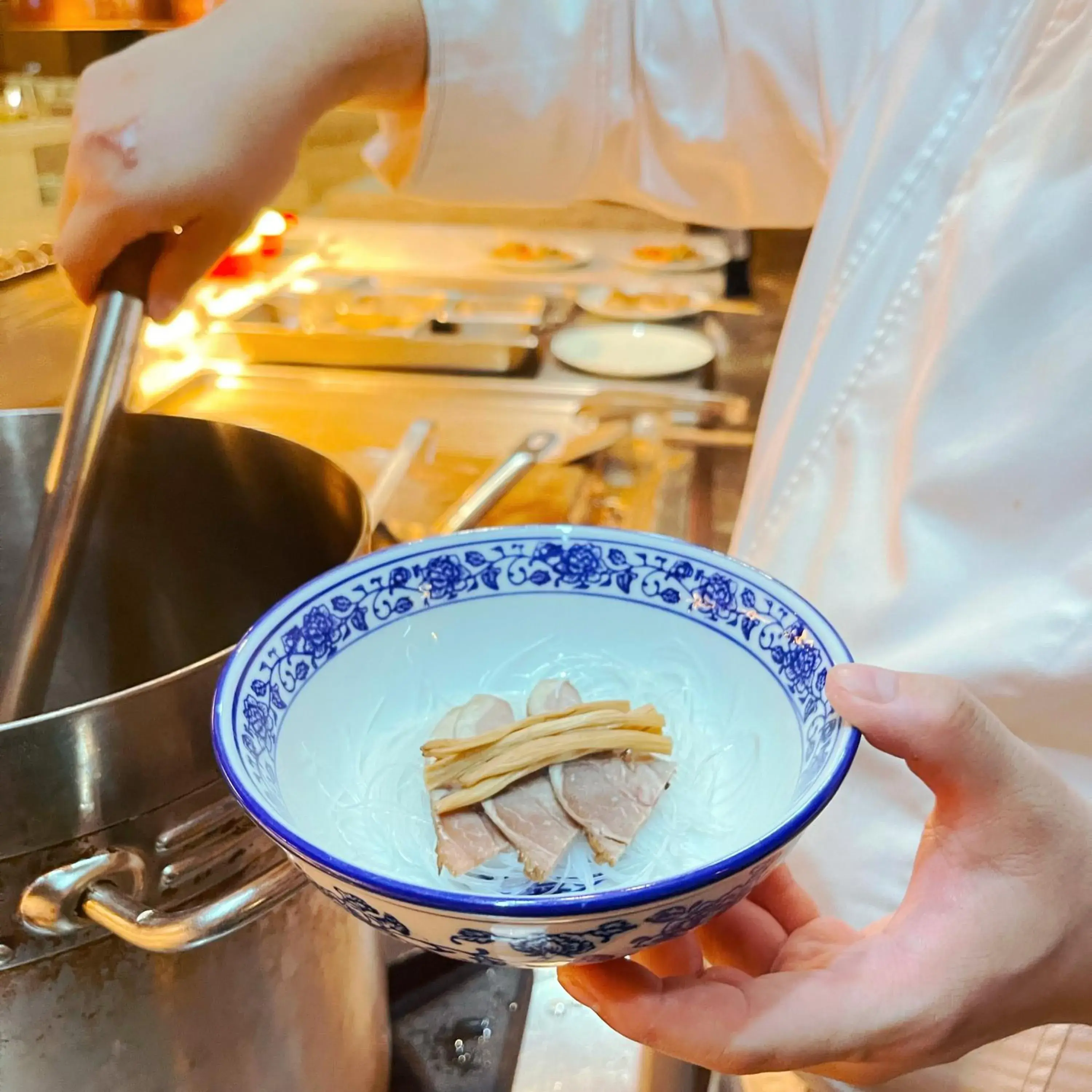 Restaurant/places to eat in Crowne Plaza Kunshan by IHG Restaurant/places to eat in Crowne Plaza Kunshan by IHG