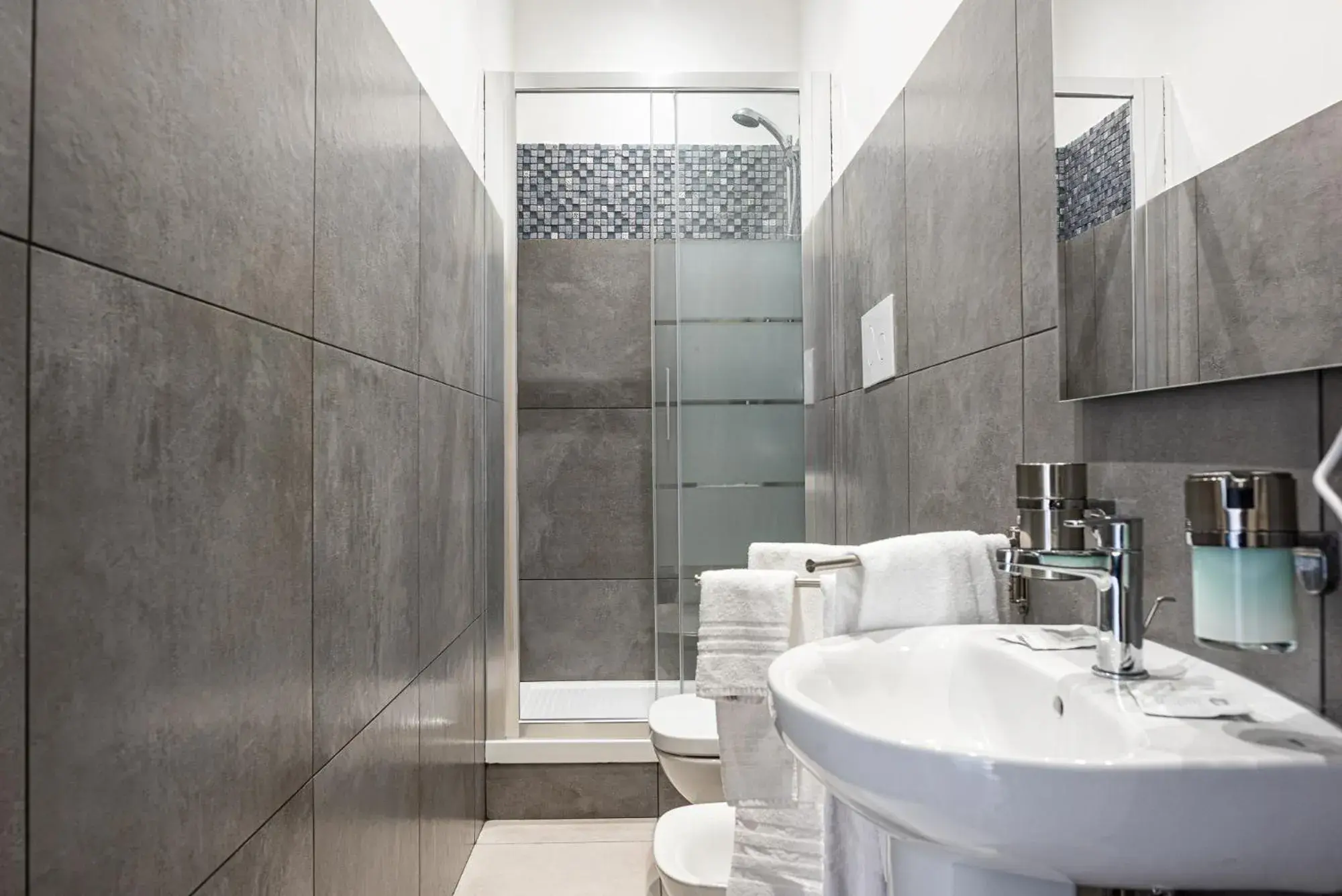 Bathroom in Hotel Costanza