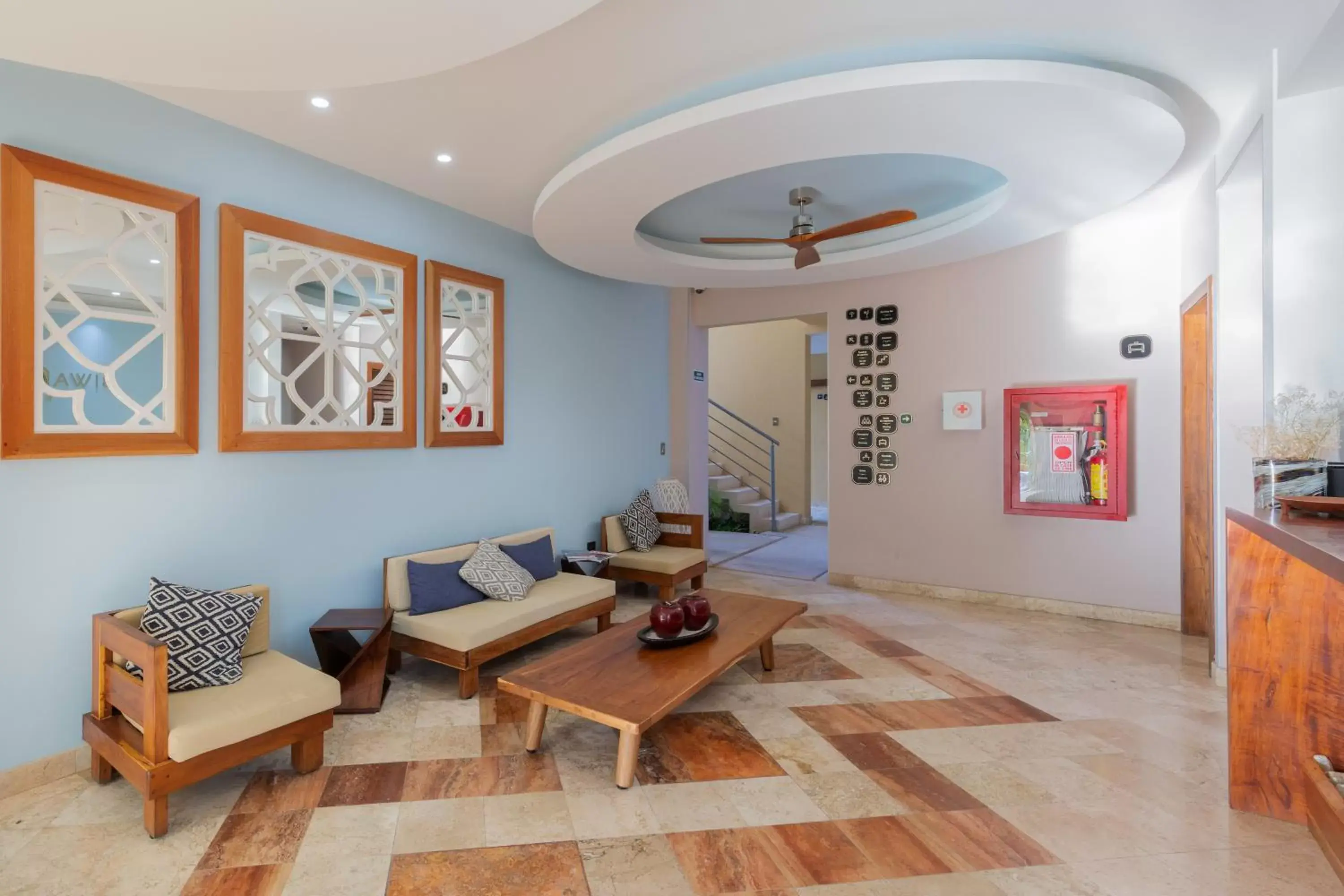 Living room, Lobby/Reception in Biwa Tulum