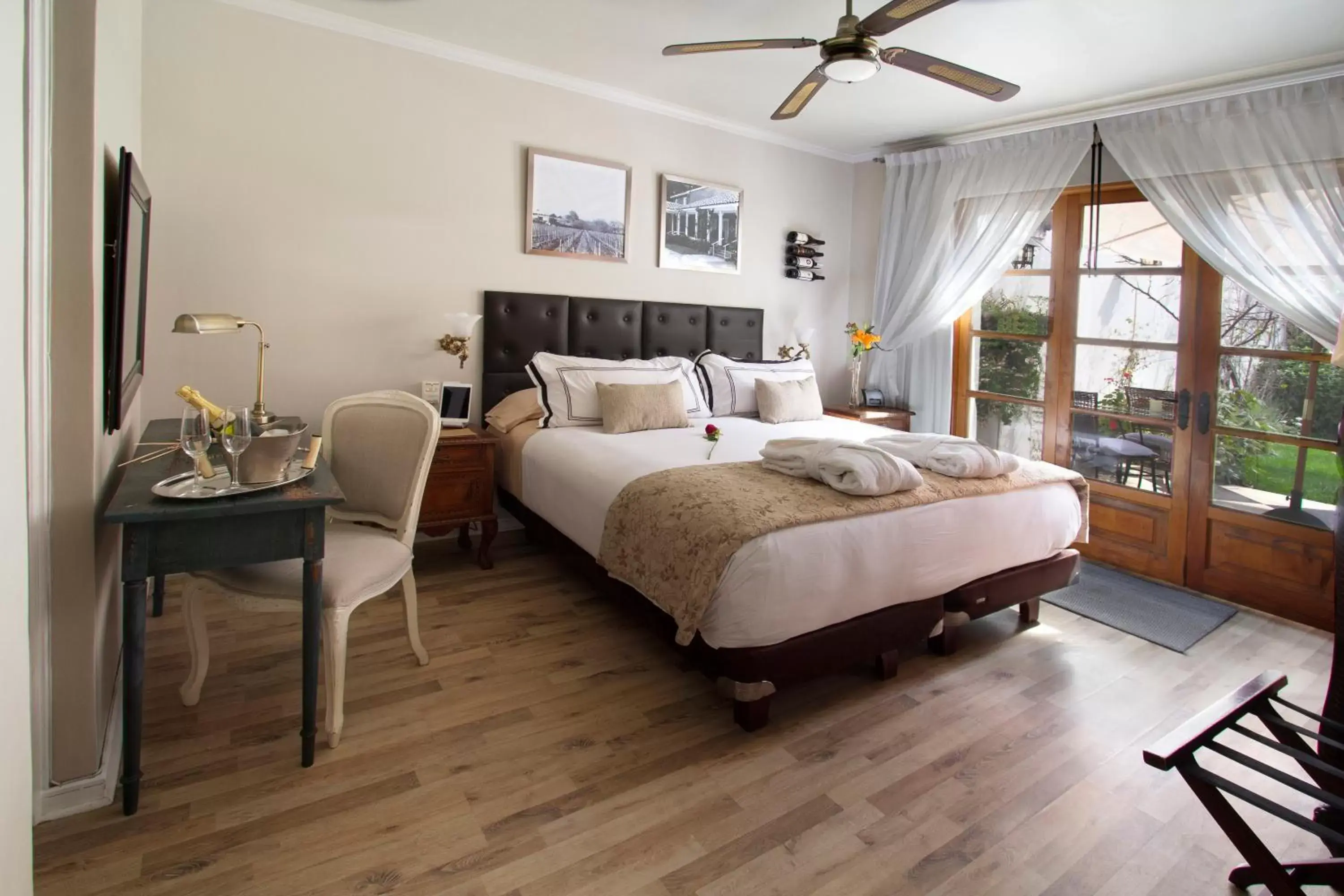 Deluxe Double Room in Carménére Ecohotel Deluxe Double Room in Carménére Ecohotel