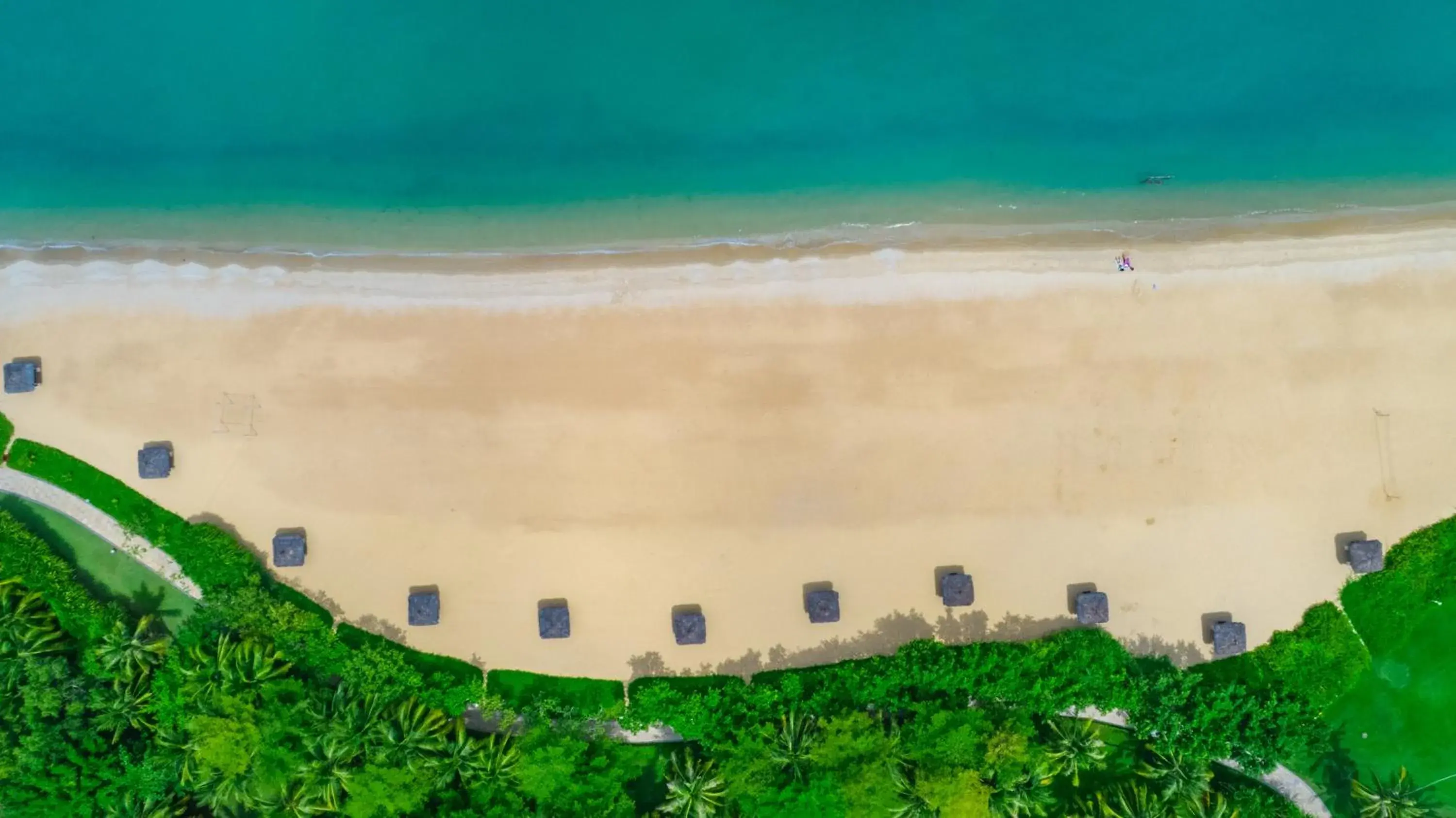 Bird's eye view, Bird's-eye View in Banyan Tree Sanya