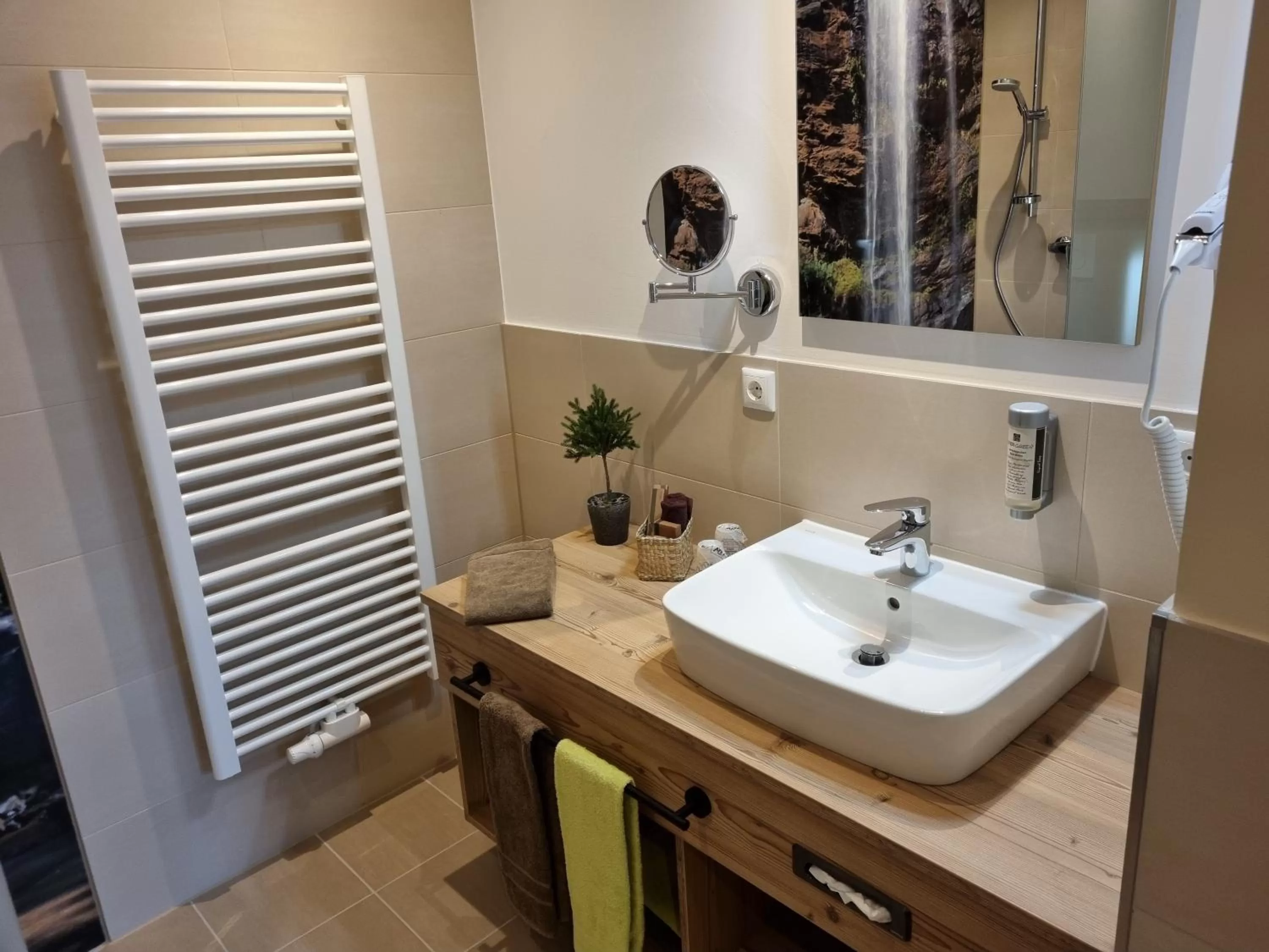 Bathroom in Landhotel Großeiberhof