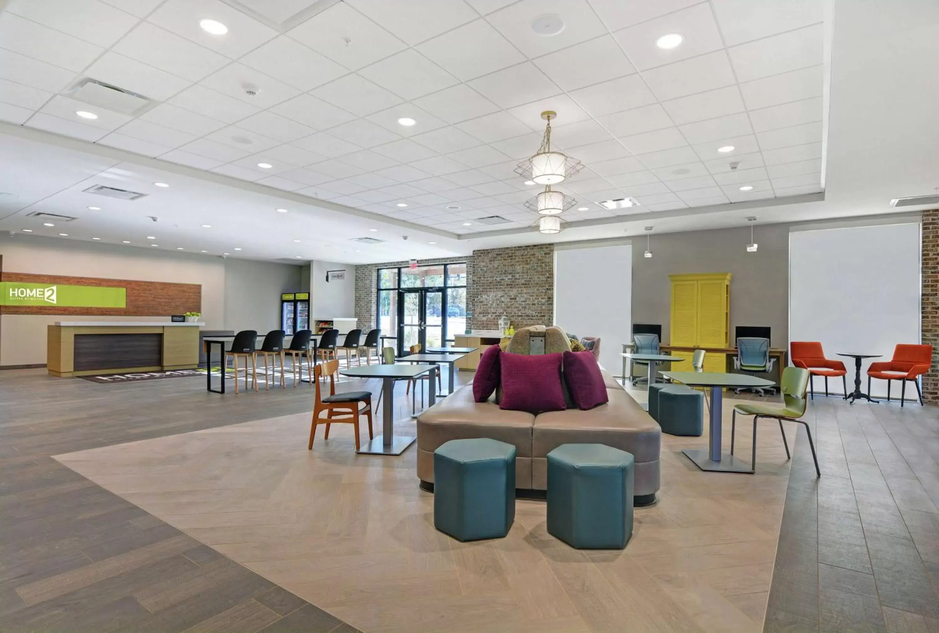 Lobby or reception in Home2 Suites By Hilton Charleston Daniel Island, Sc