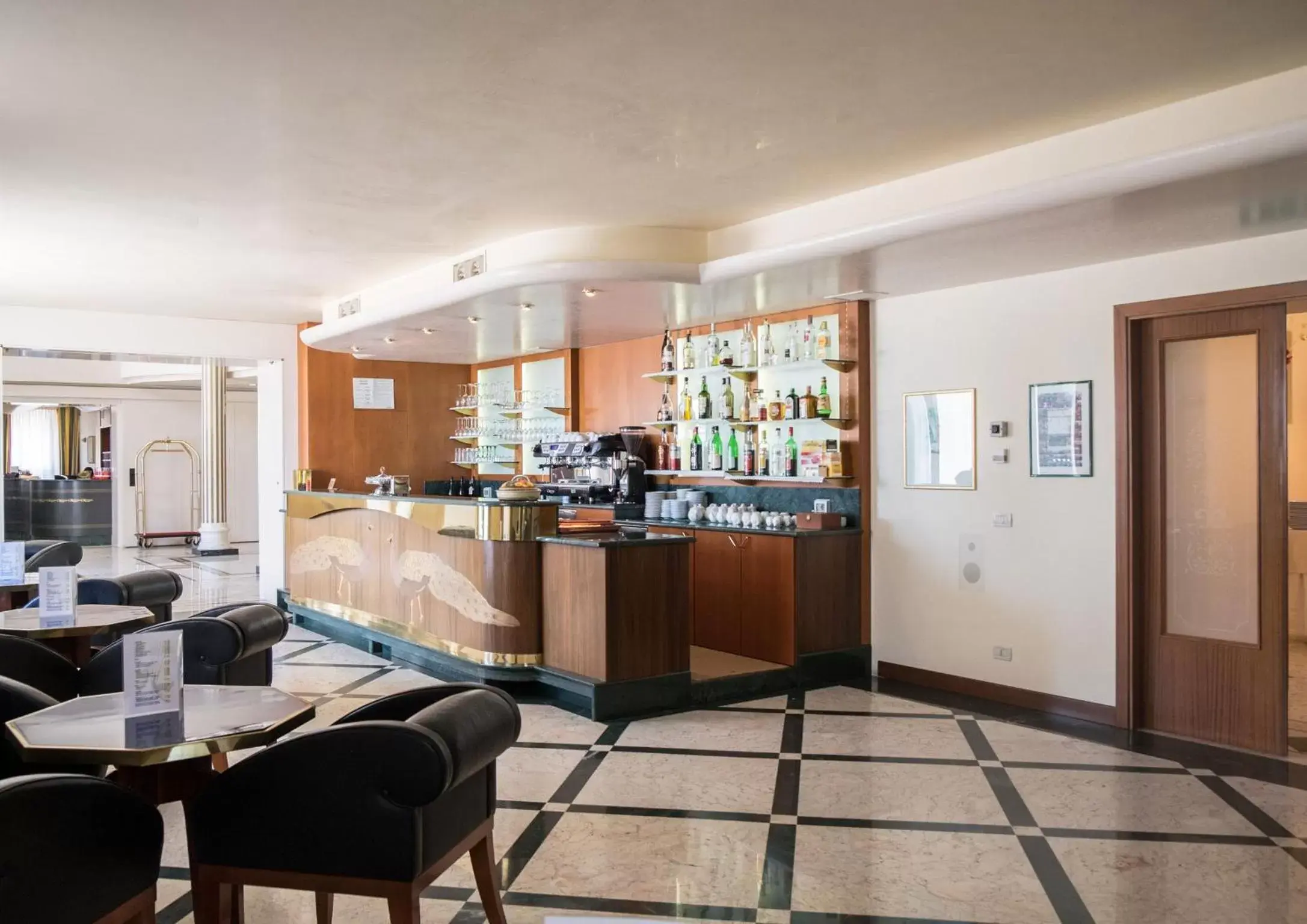 Lounge or bar, Lounge/Bar in Phi Hotel Astoria