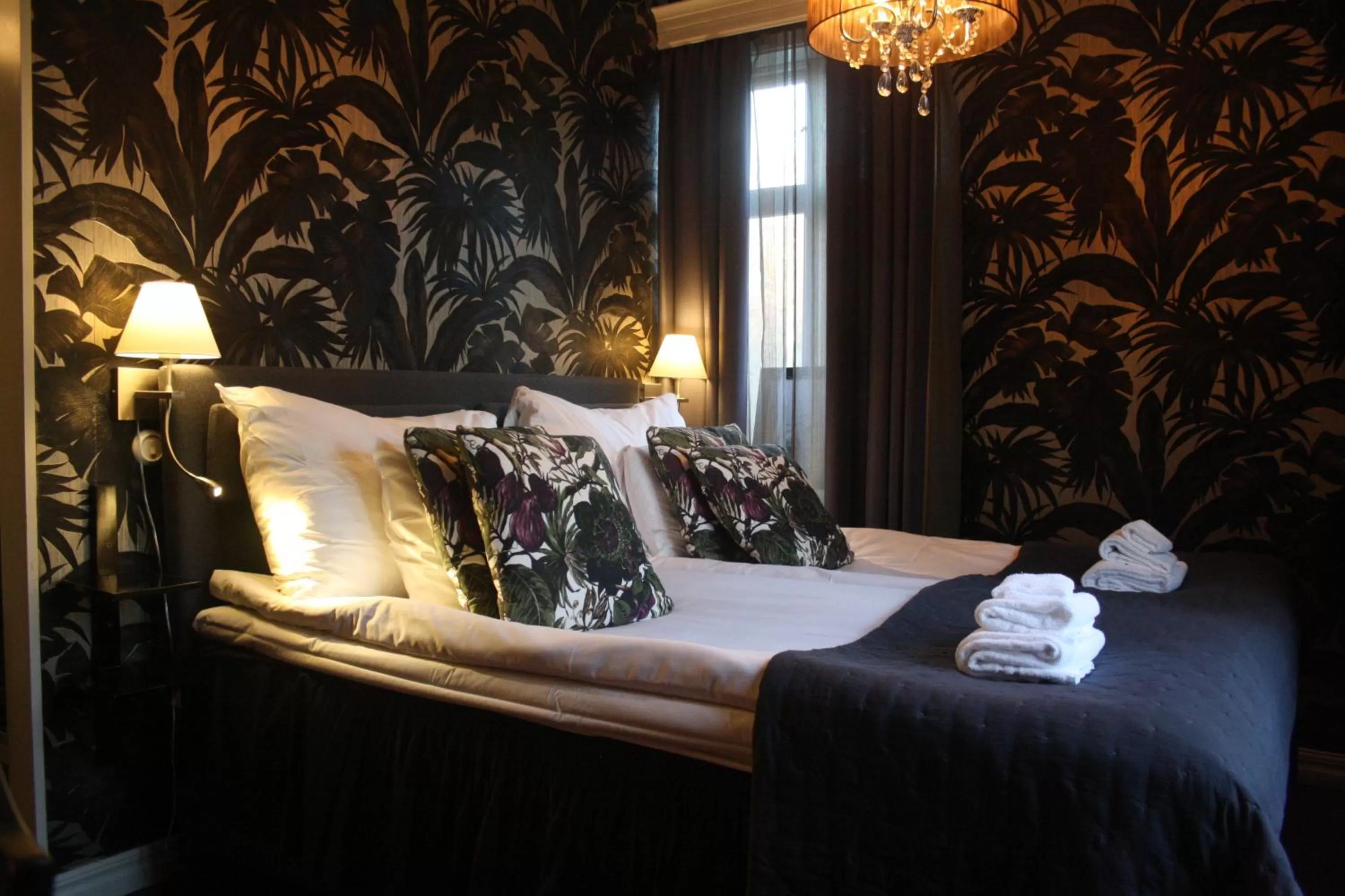 Photo of the whole room, Bed in Karstorp Säteri – Hotell och Konferens