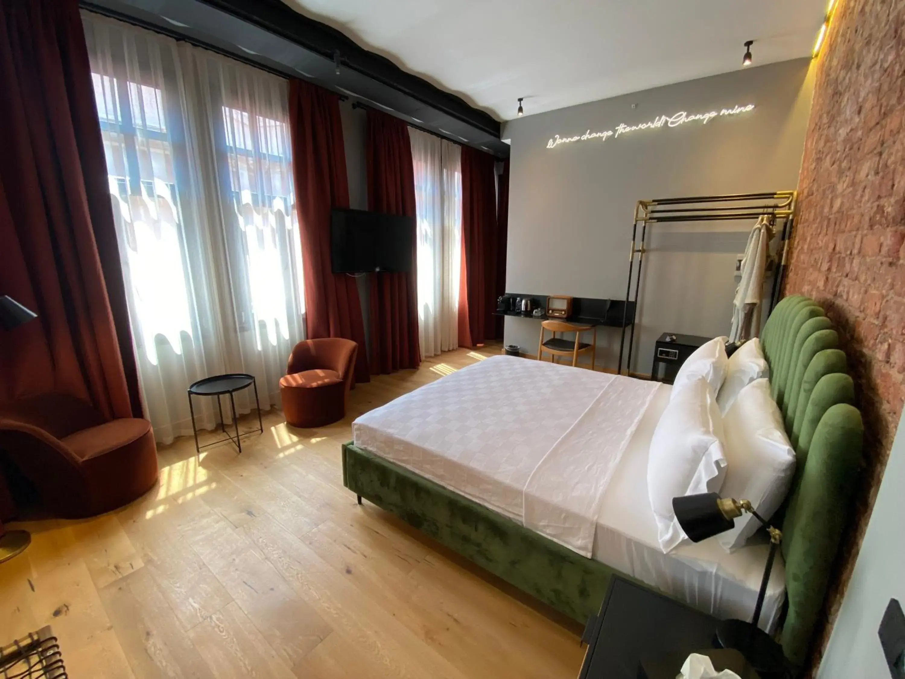 Photo of the whole room, Bed in RUZ Hotels