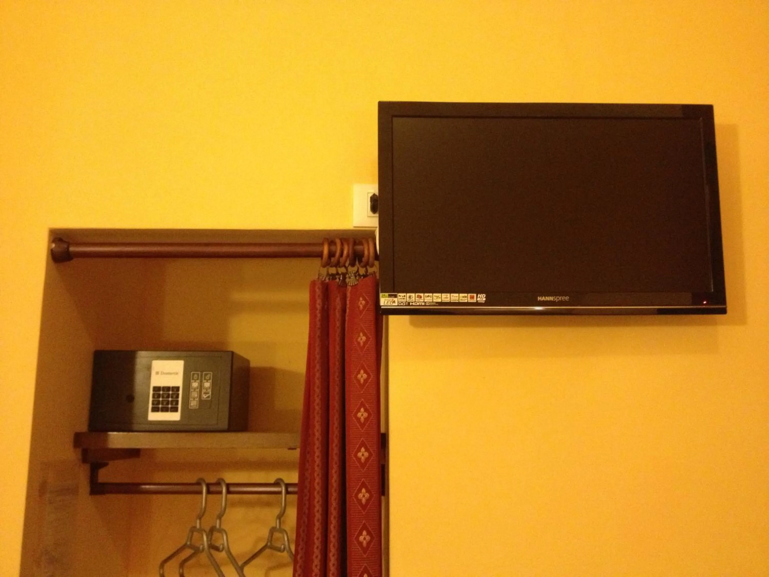 TV and multimedia in Hotel Termini