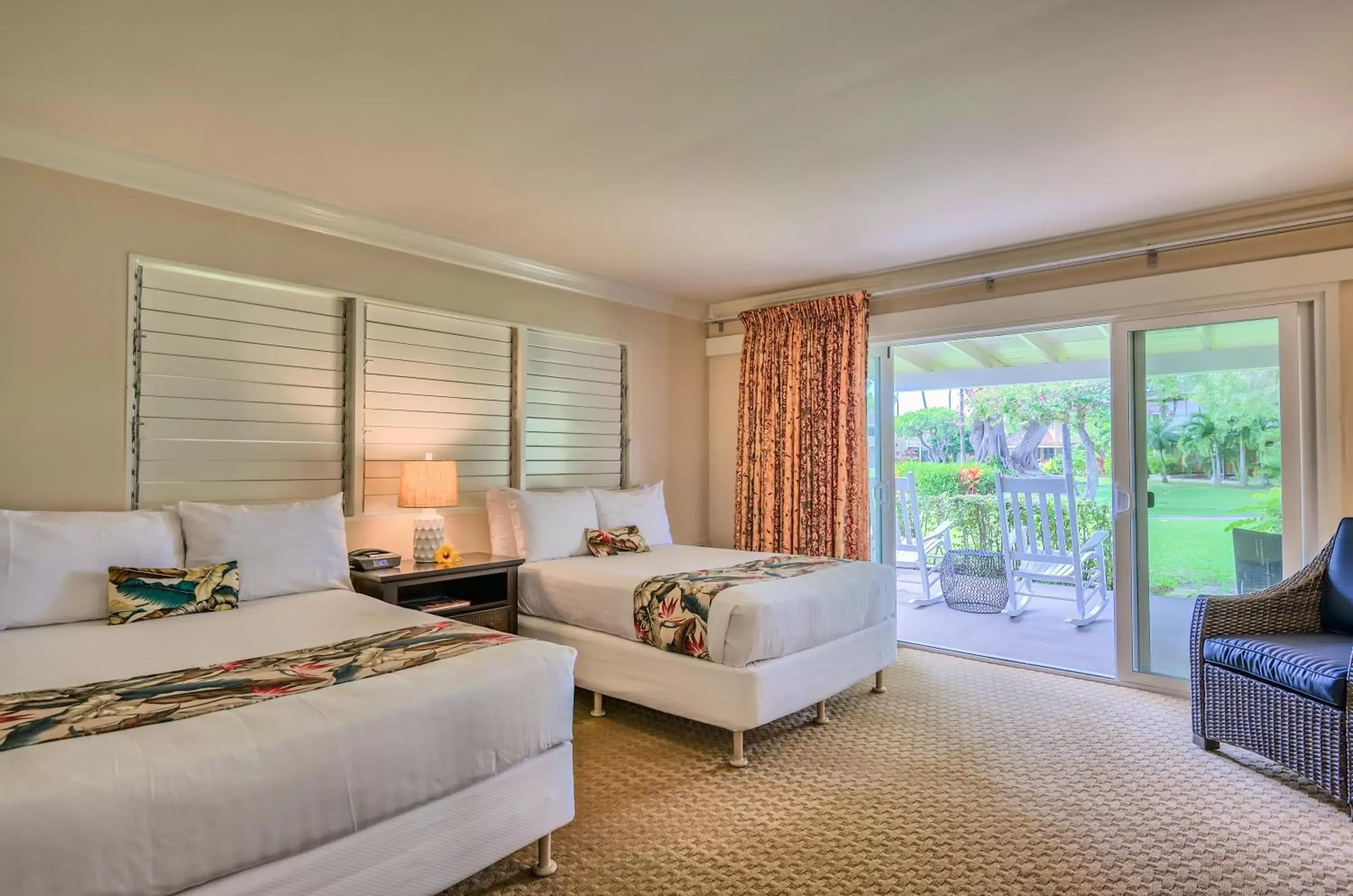 Garden Bungalow Room Doubles in Royal Lahaina Resort & Bungalows