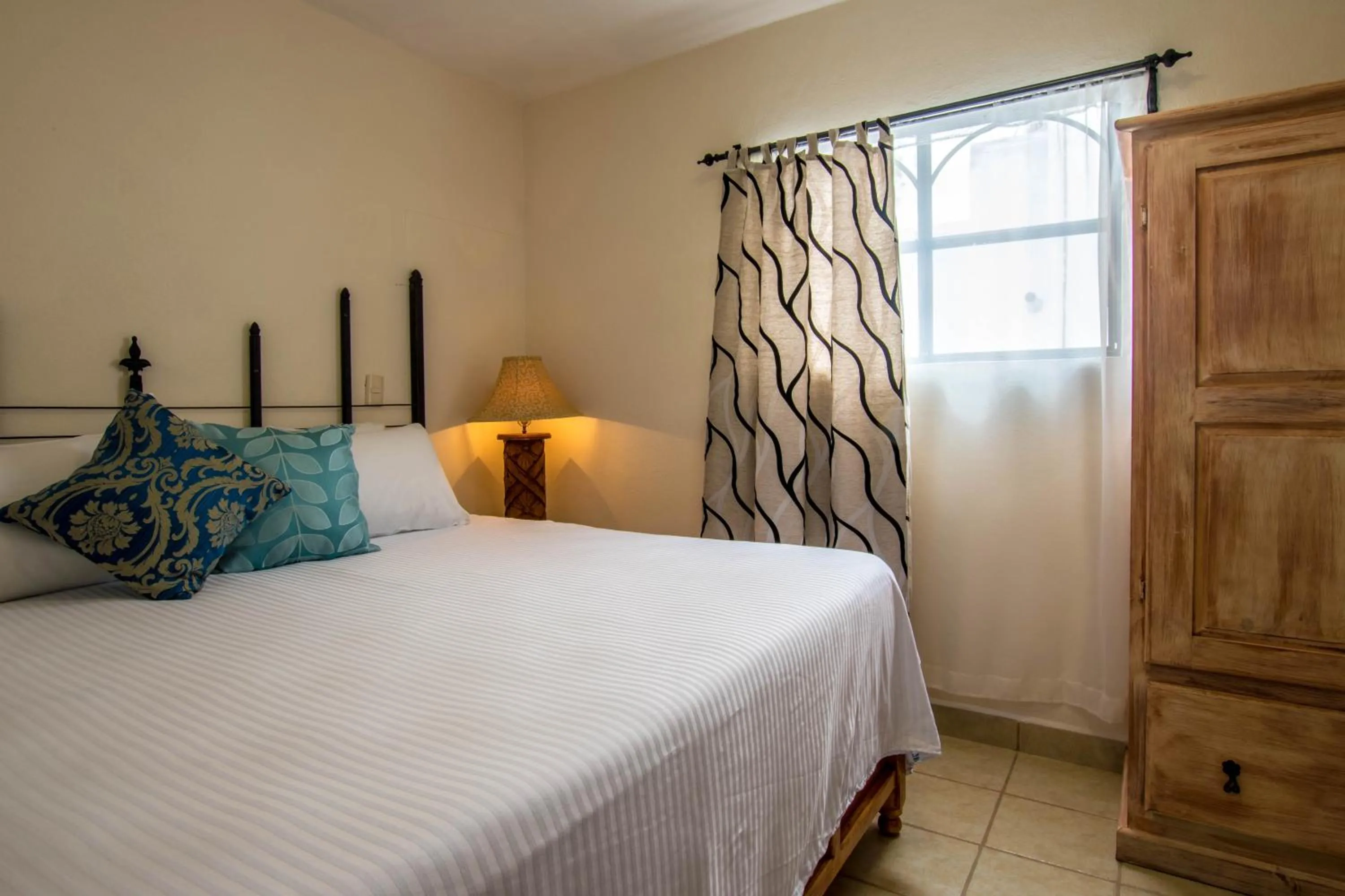 Photo of the whole room in Hotel Casa Santamaría