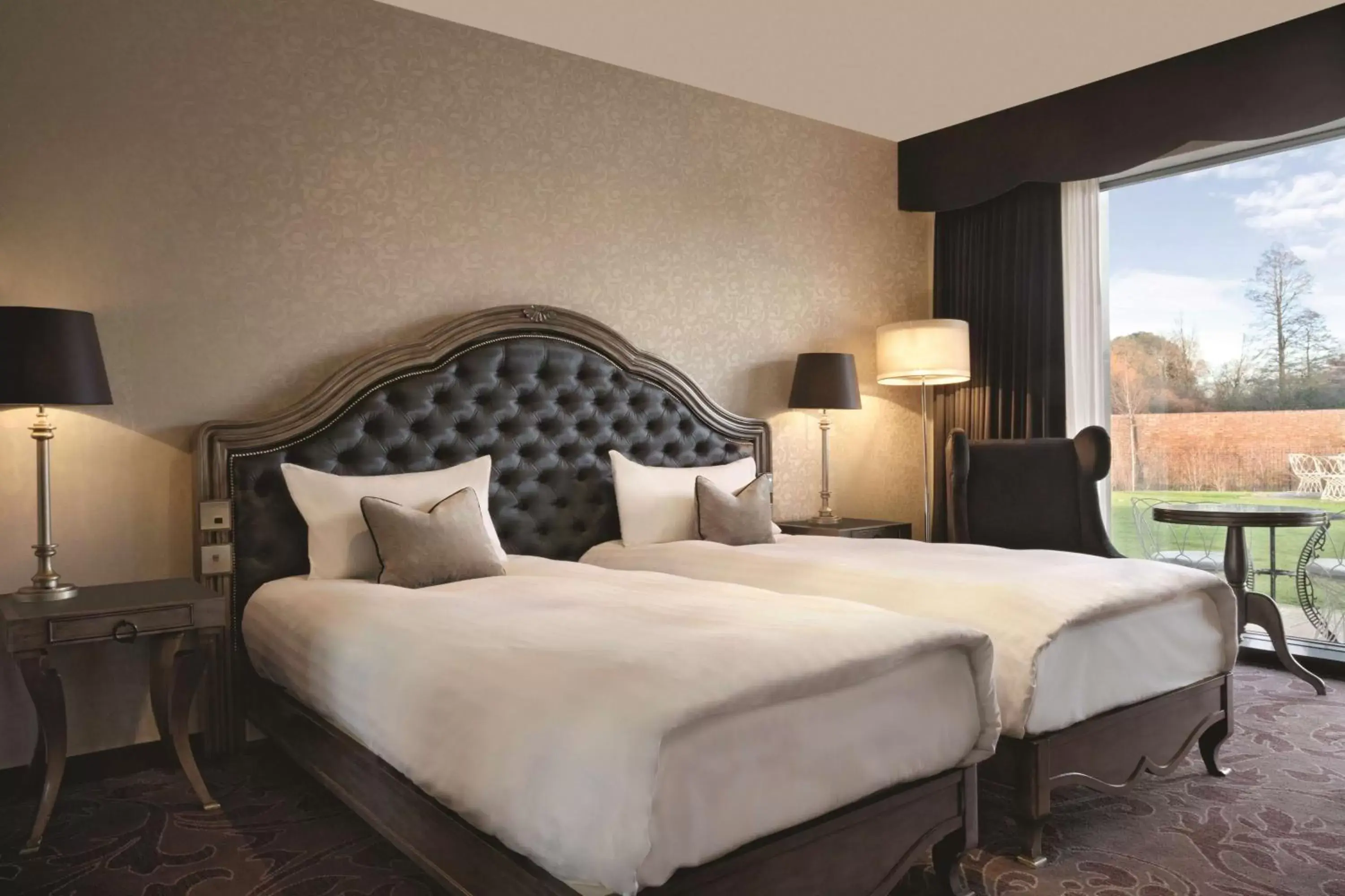 Bed in Hilton London Syon Park