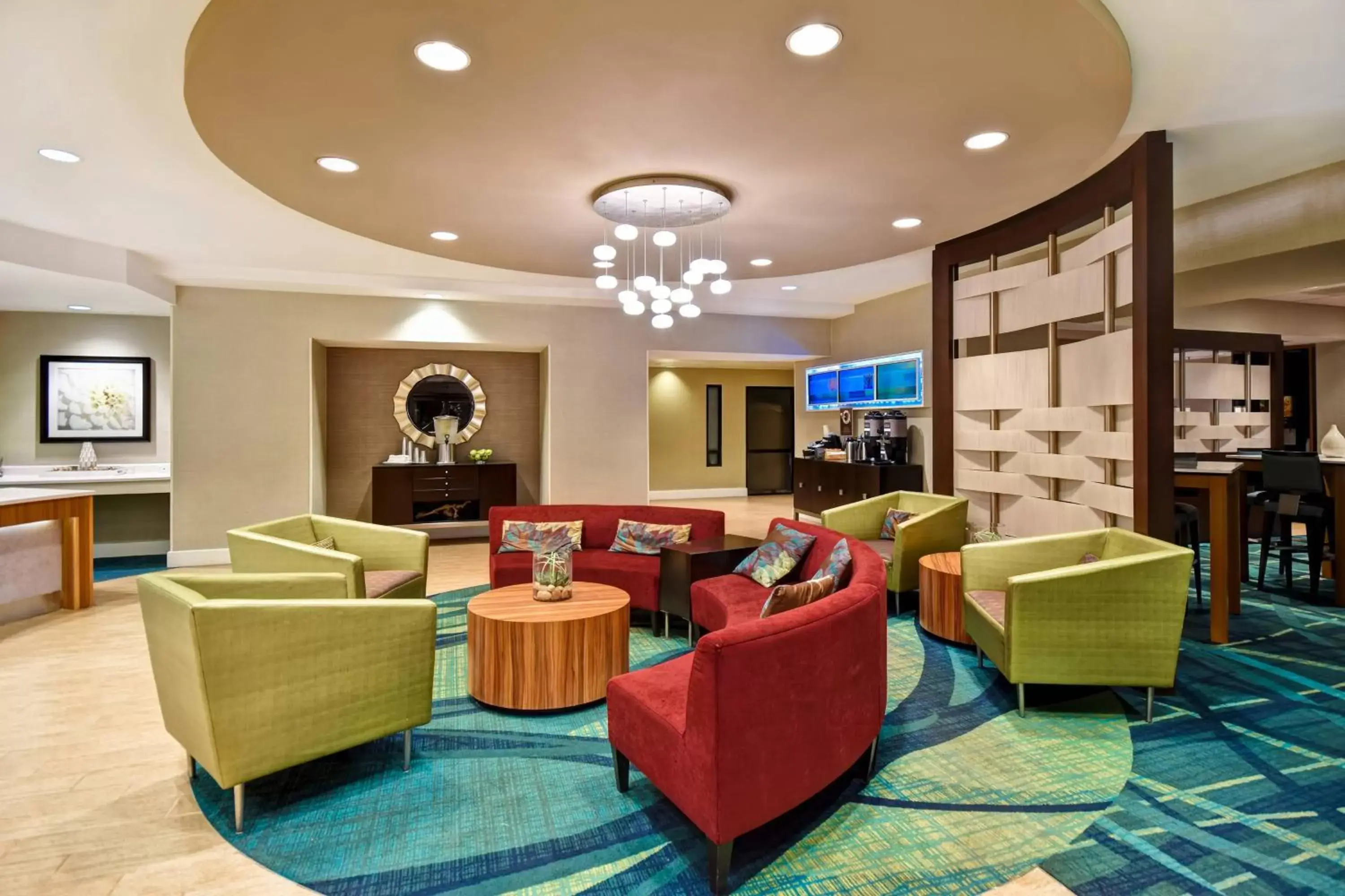 Lobby or reception, Lounge/Bar in SpringHill Suites by Marriott Baltimore BWI Airport